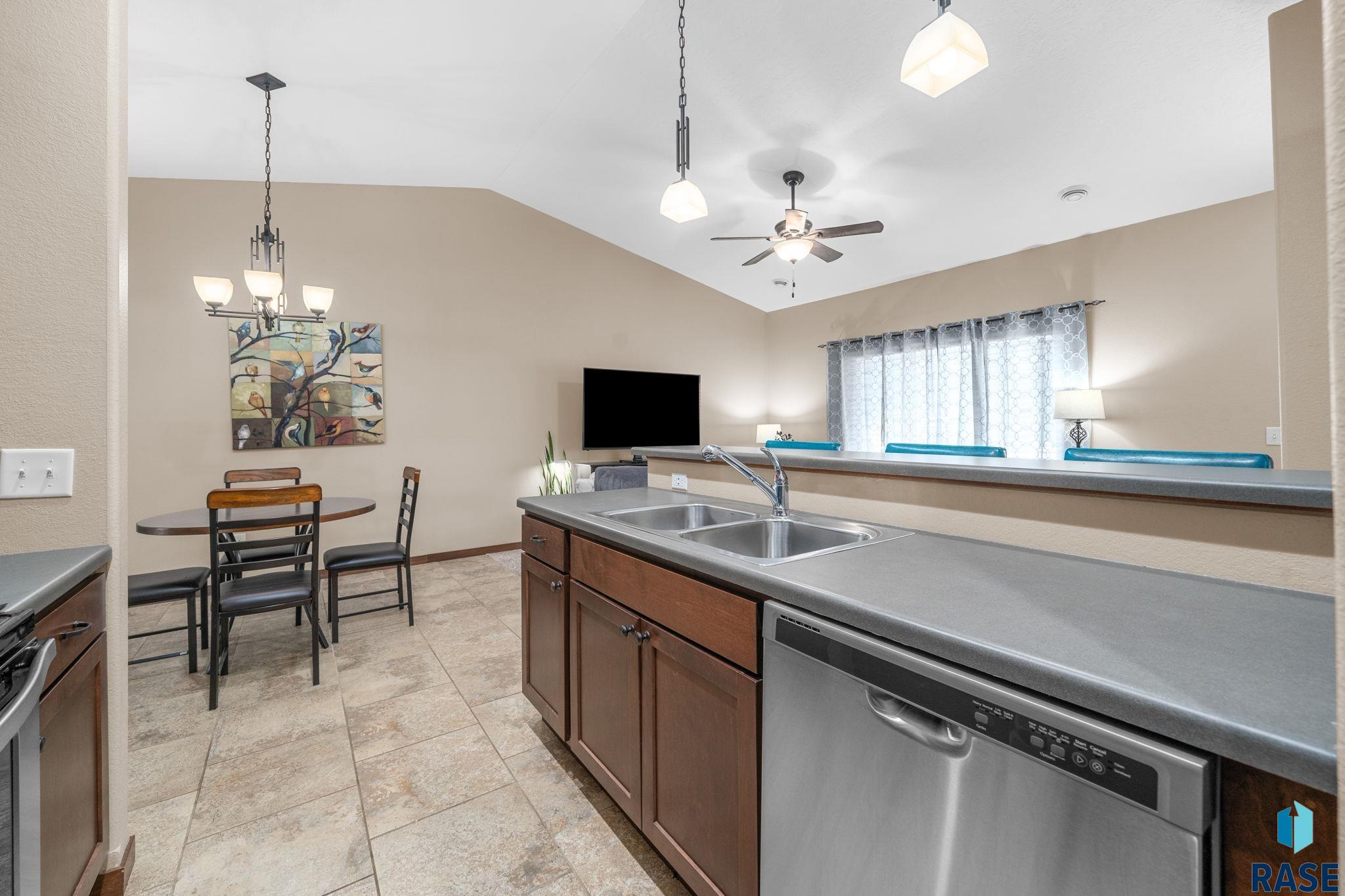 1006 Tanner Ct