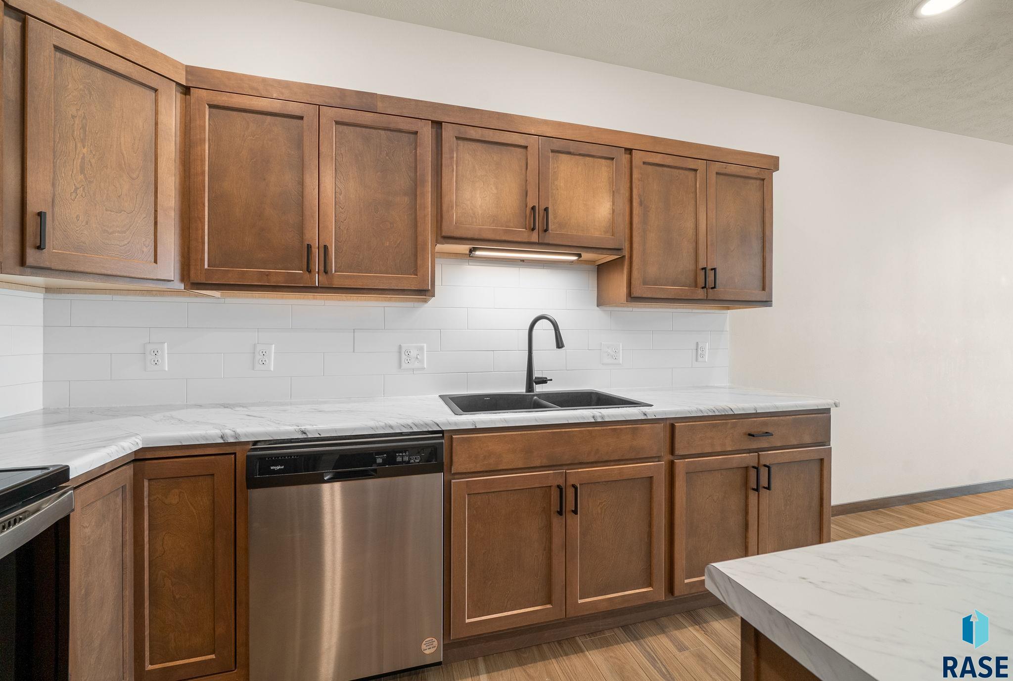 9017 W Jerald Pl