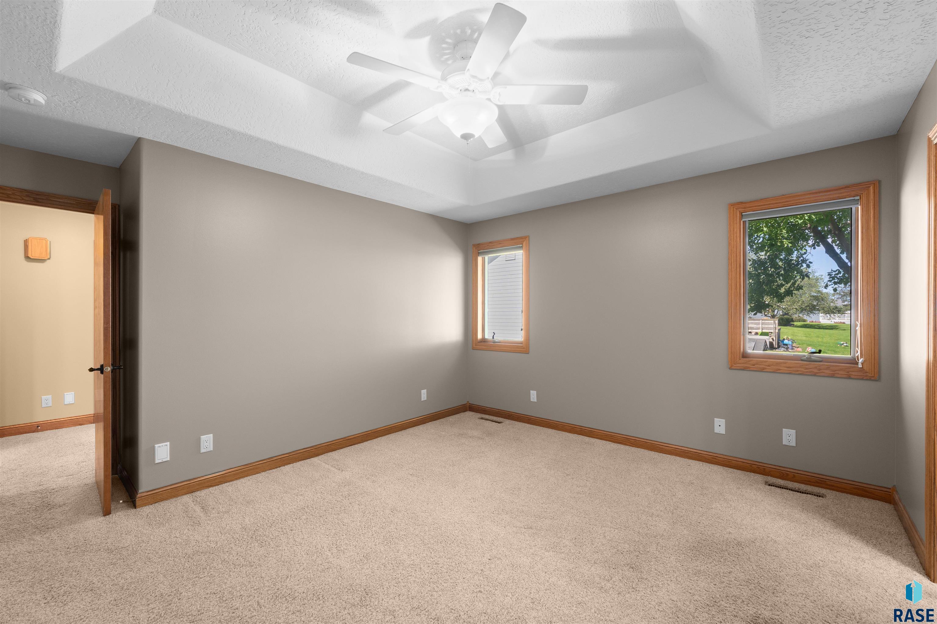 204 S Cherry Ave