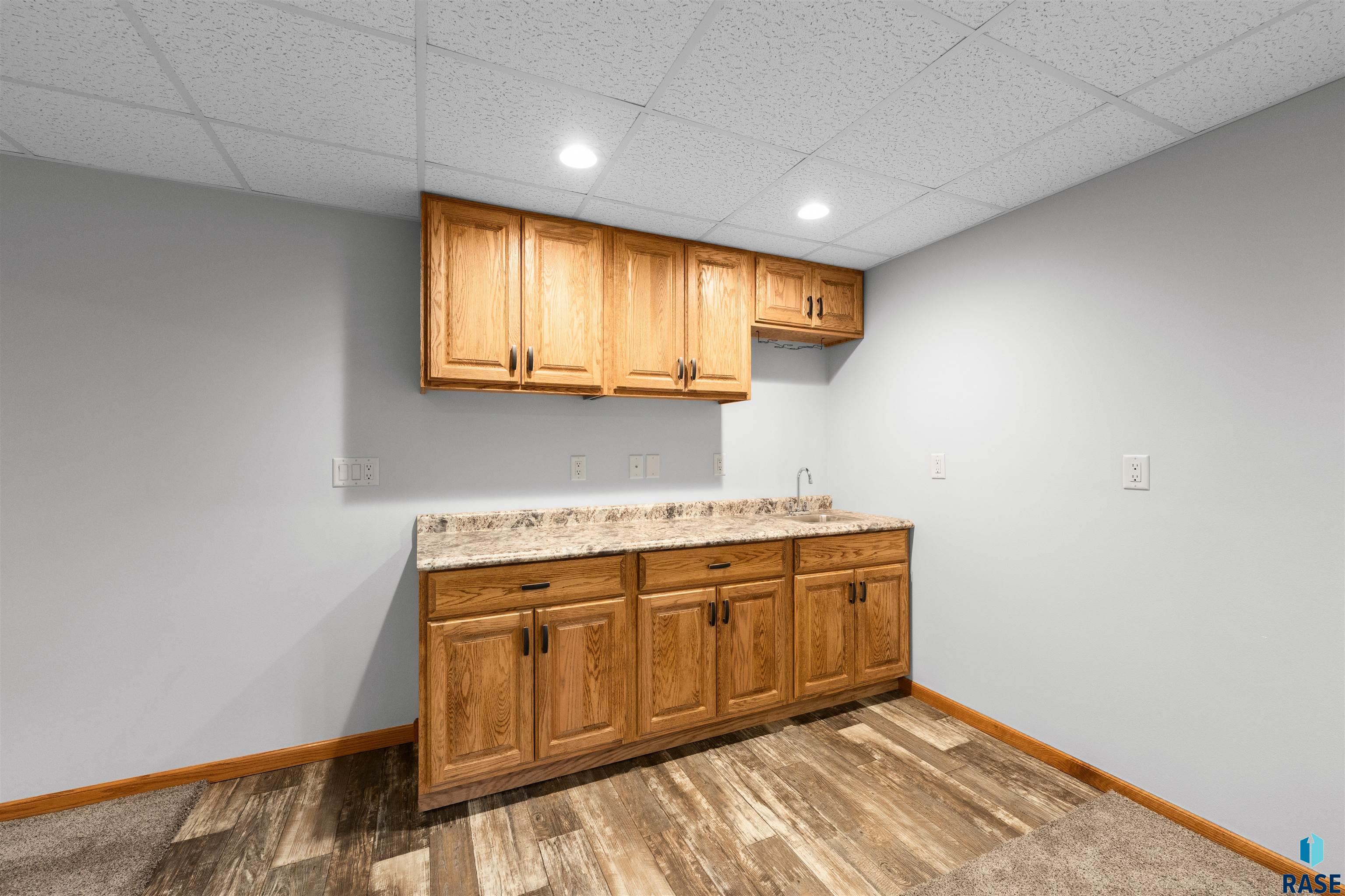 204 S Cherry Ave