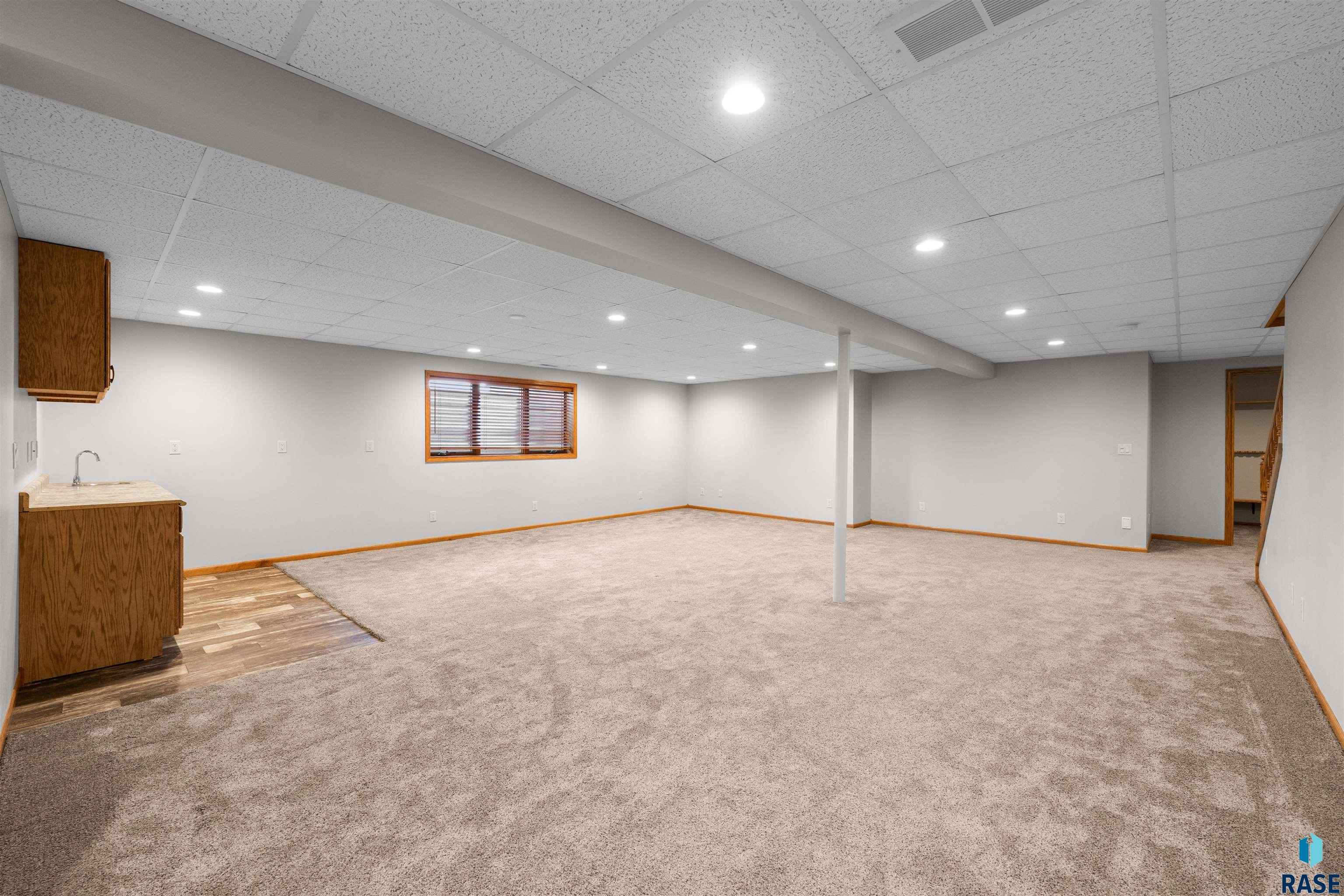 204 S Cherry Ave