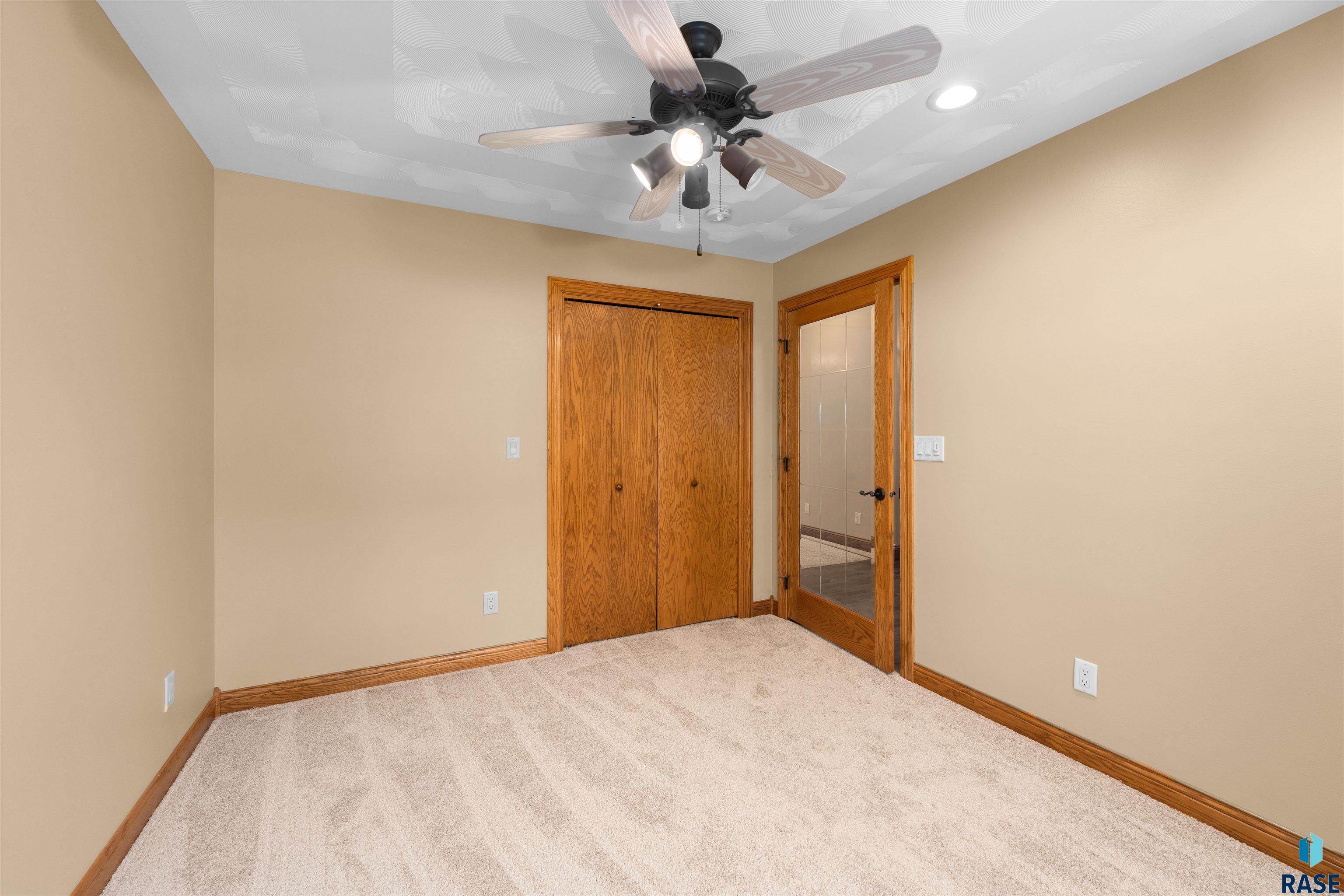 204 S Cherry Ave