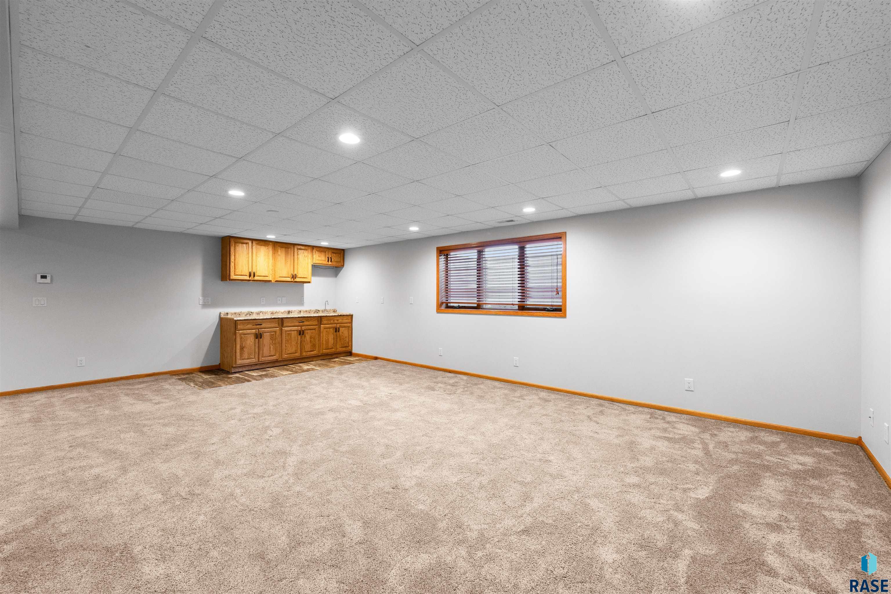 204 S Cherry Ave