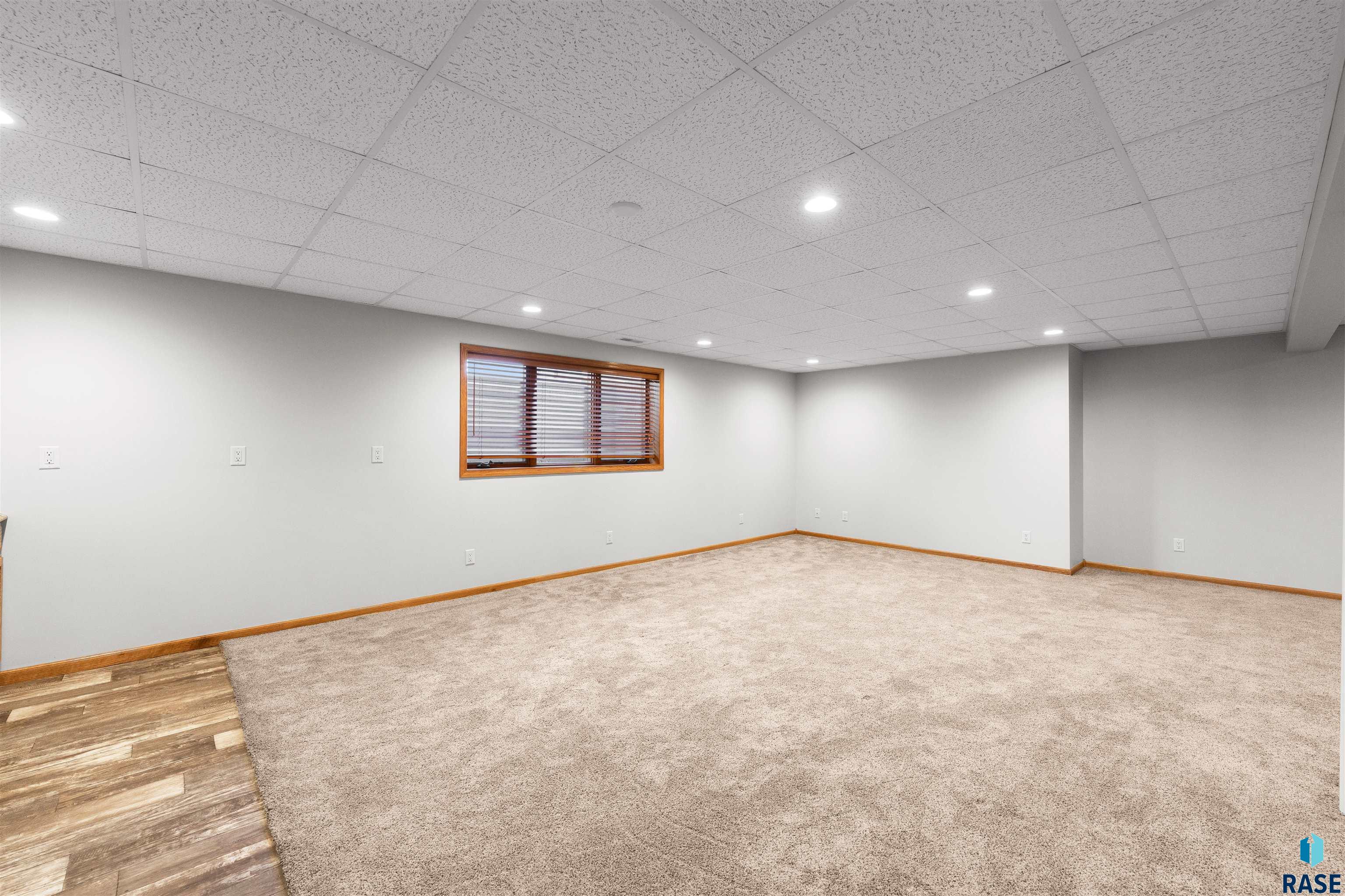 204 S Cherry Ave