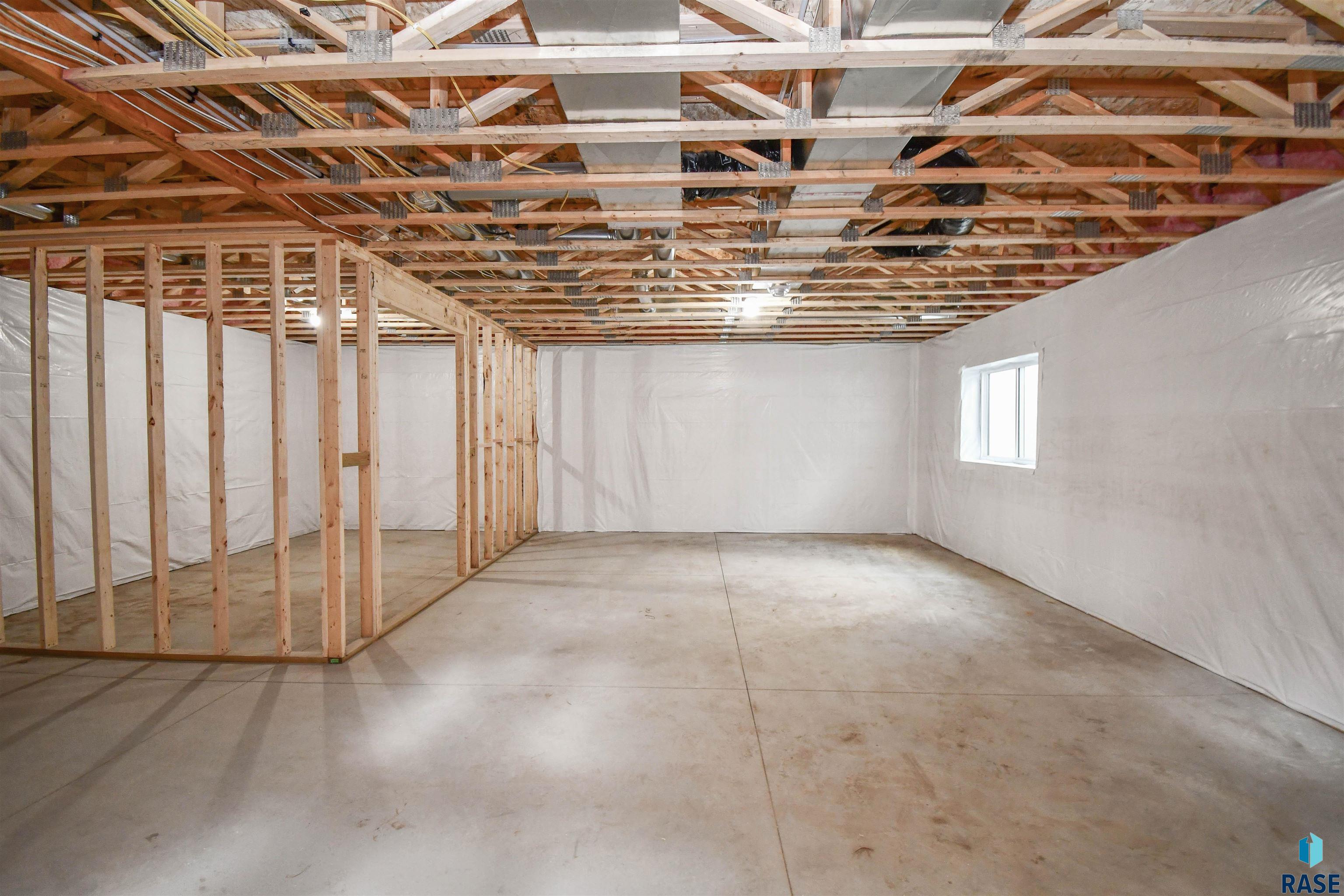 836 Almond Ave