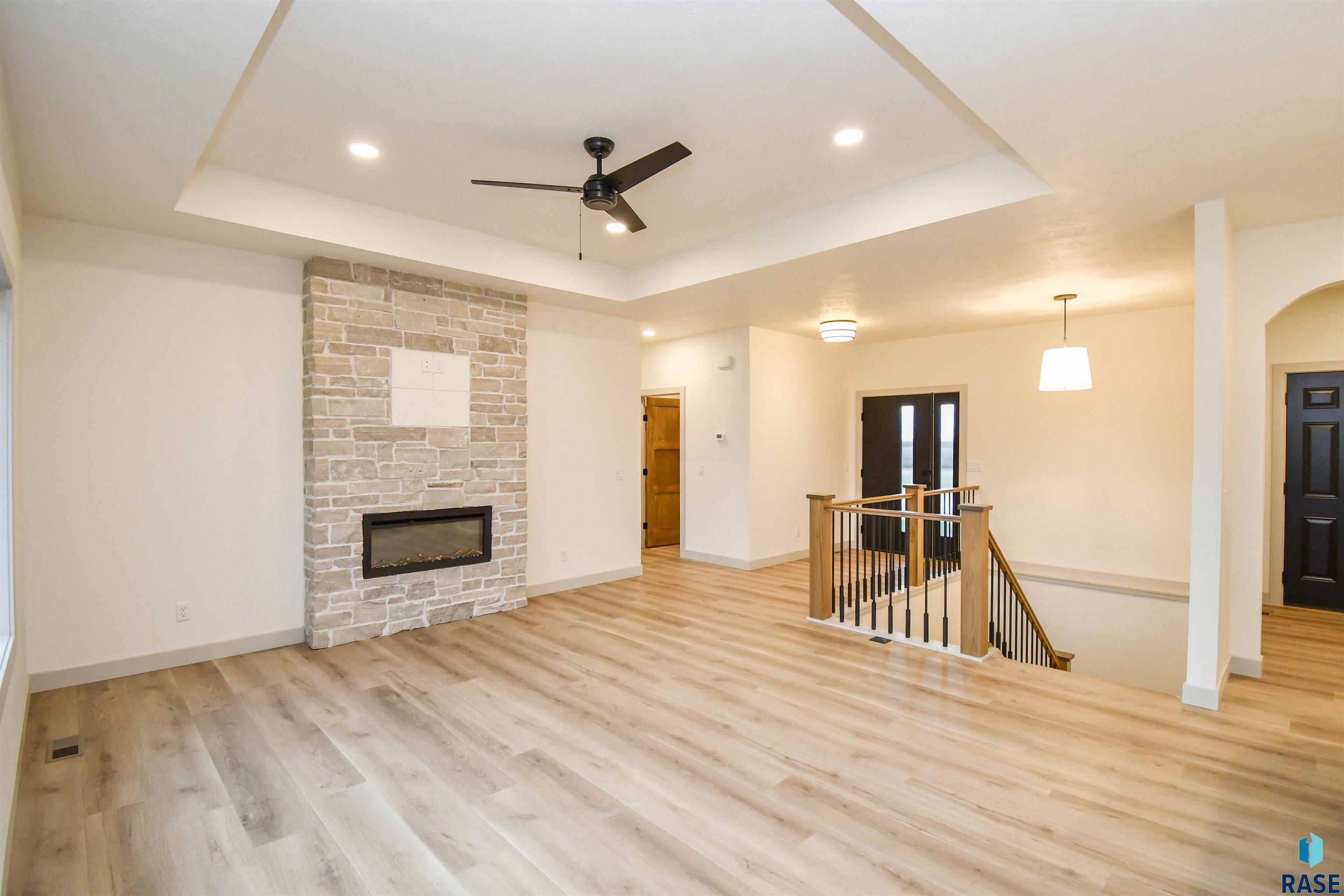 836 Almond Ave