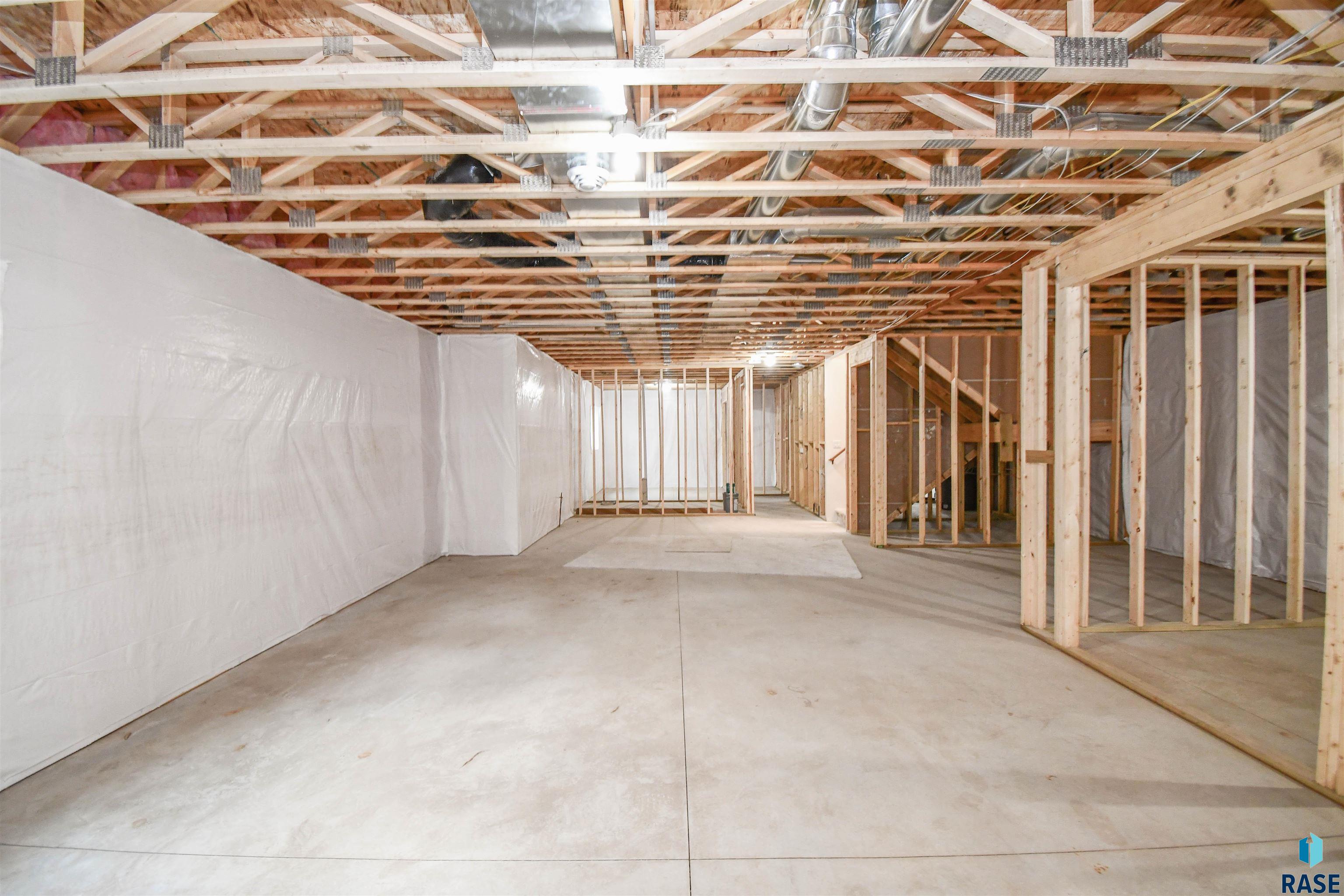 836 Almond Ave