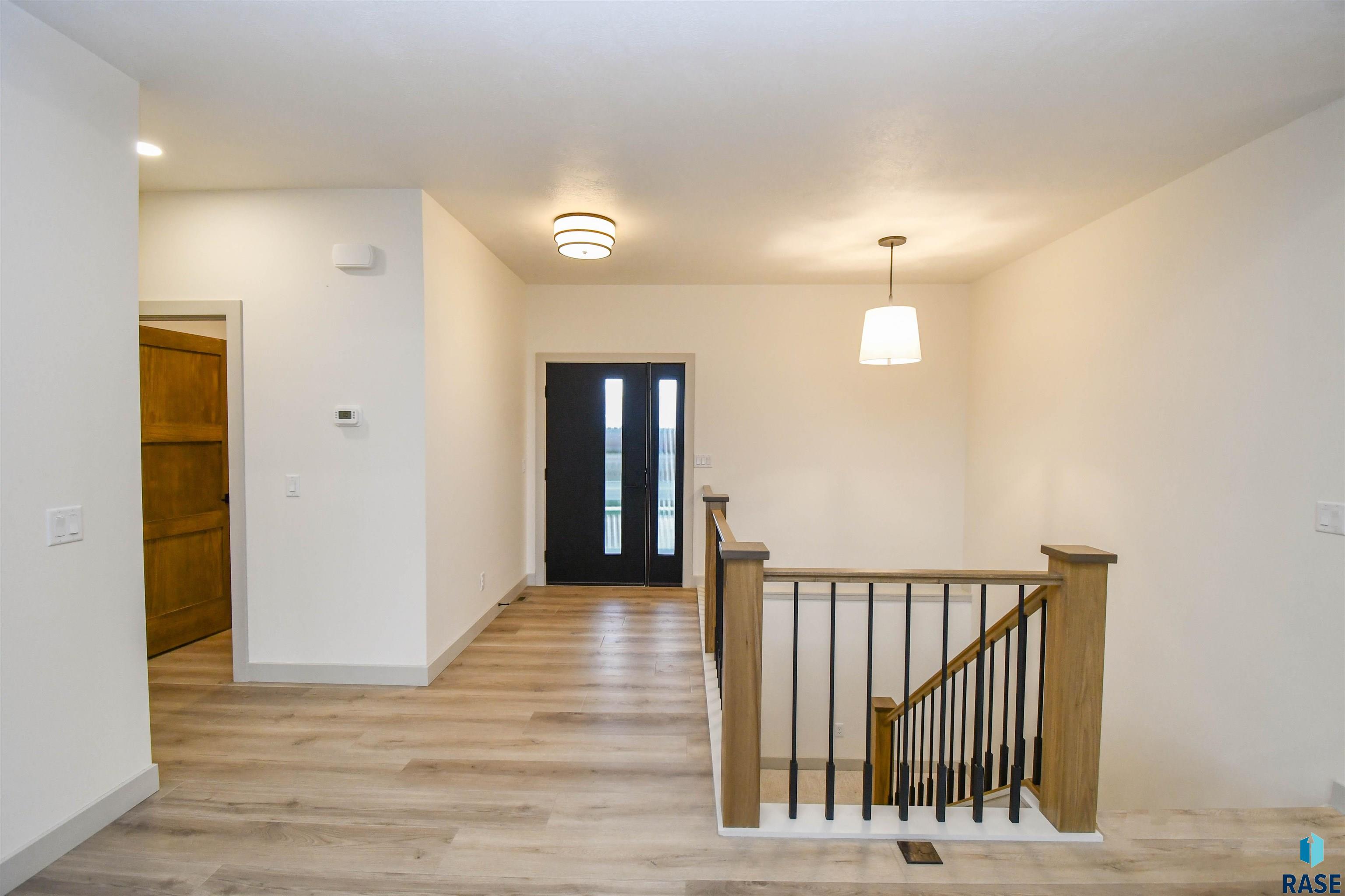 836 Almond Ave