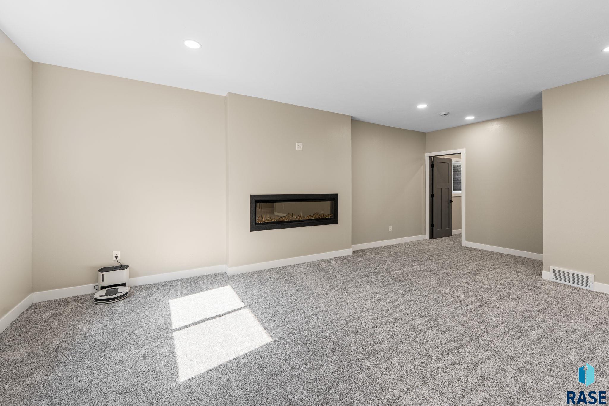 835 Melissa Ave
