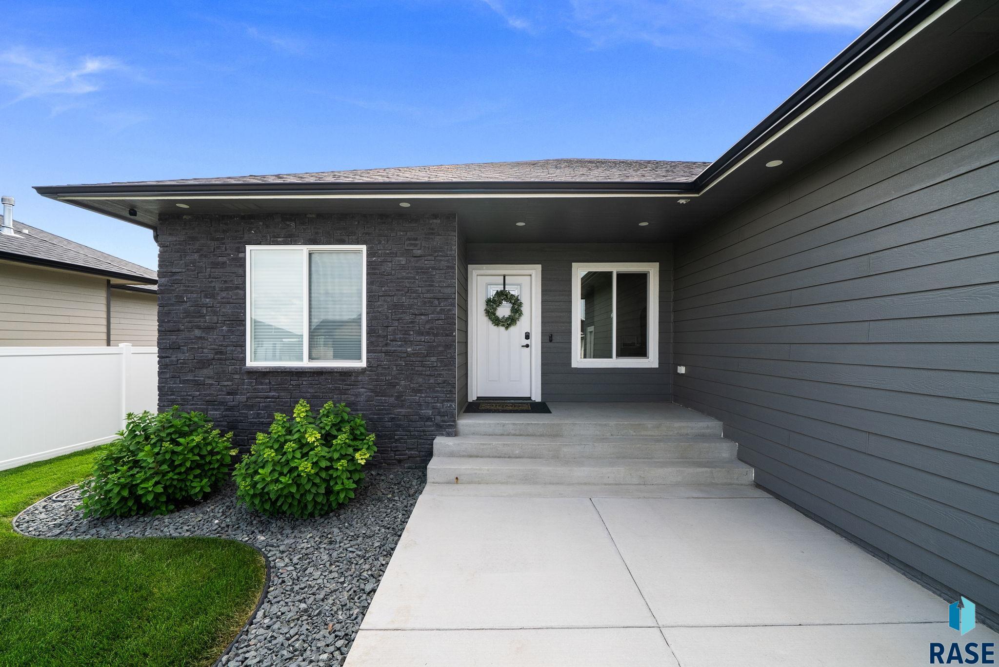 835 Melissa Ave