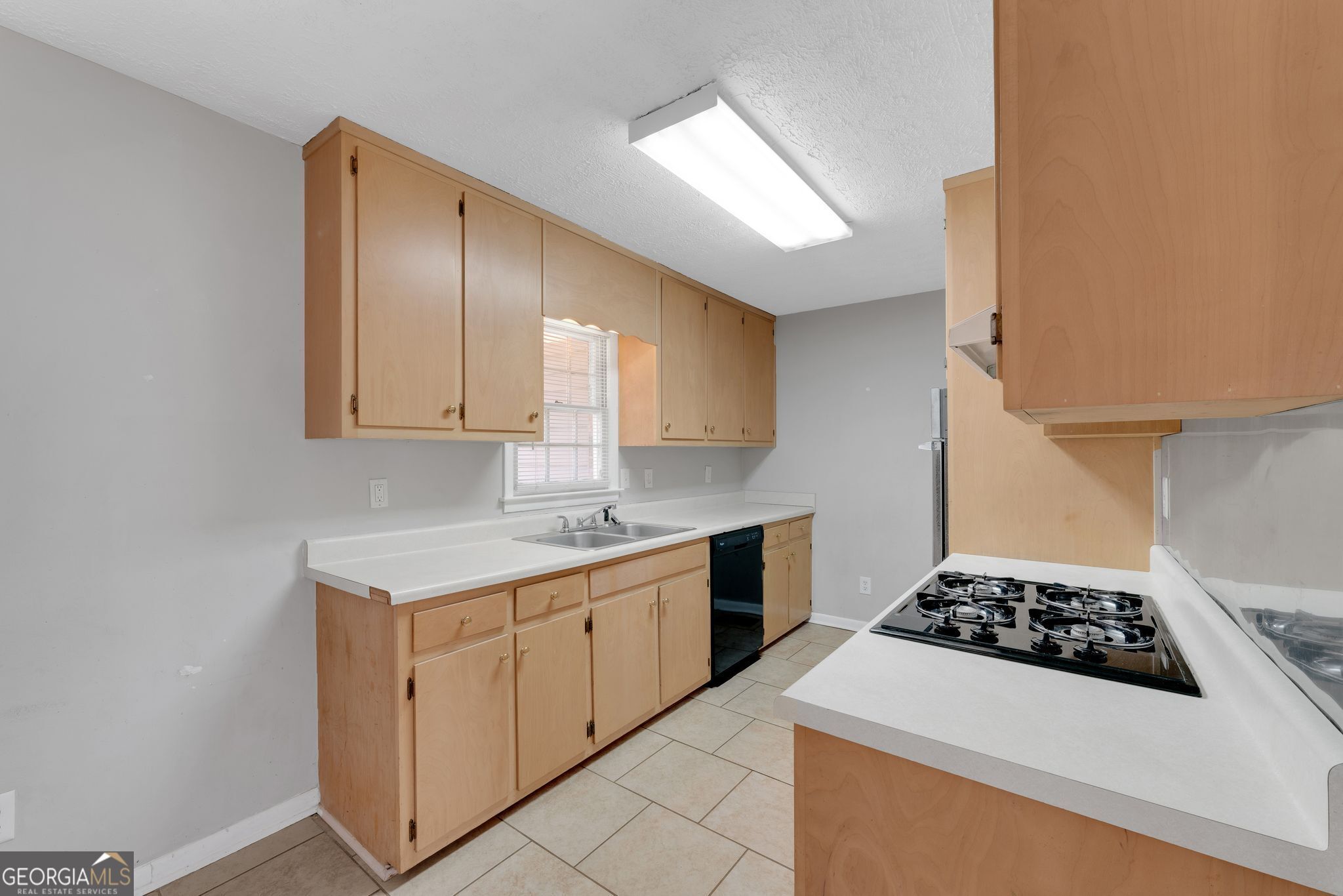 1614 Pinebrook Drive