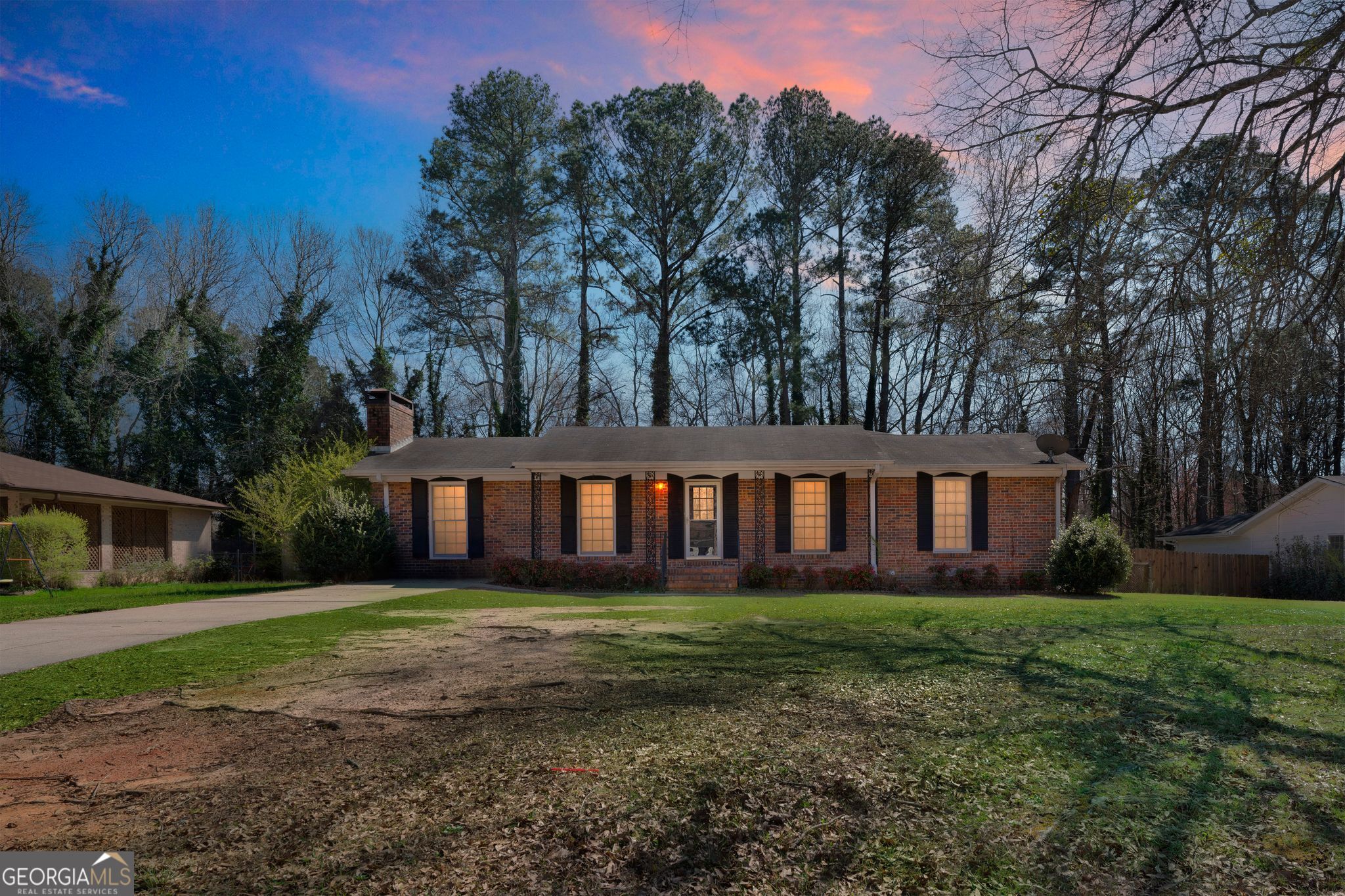 1614 Pinebrook Drive