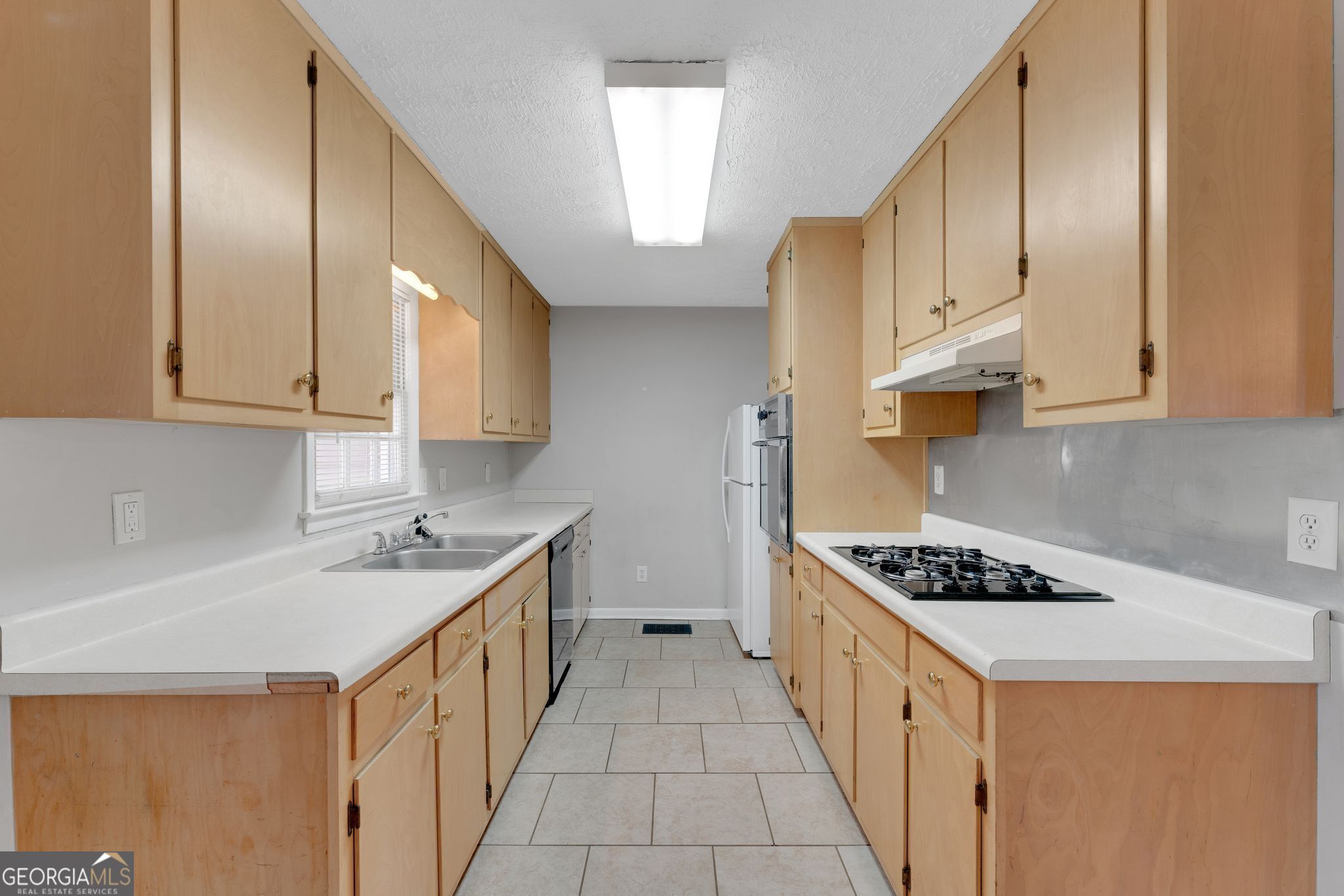 1614 Pinebrook Drive