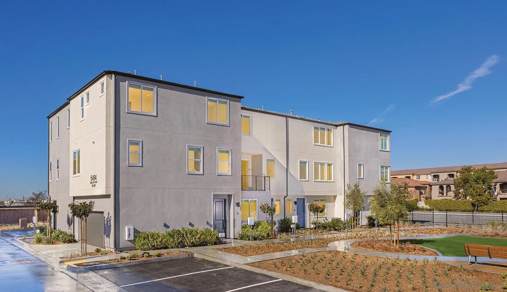 5471 Seacliff Pl # 81