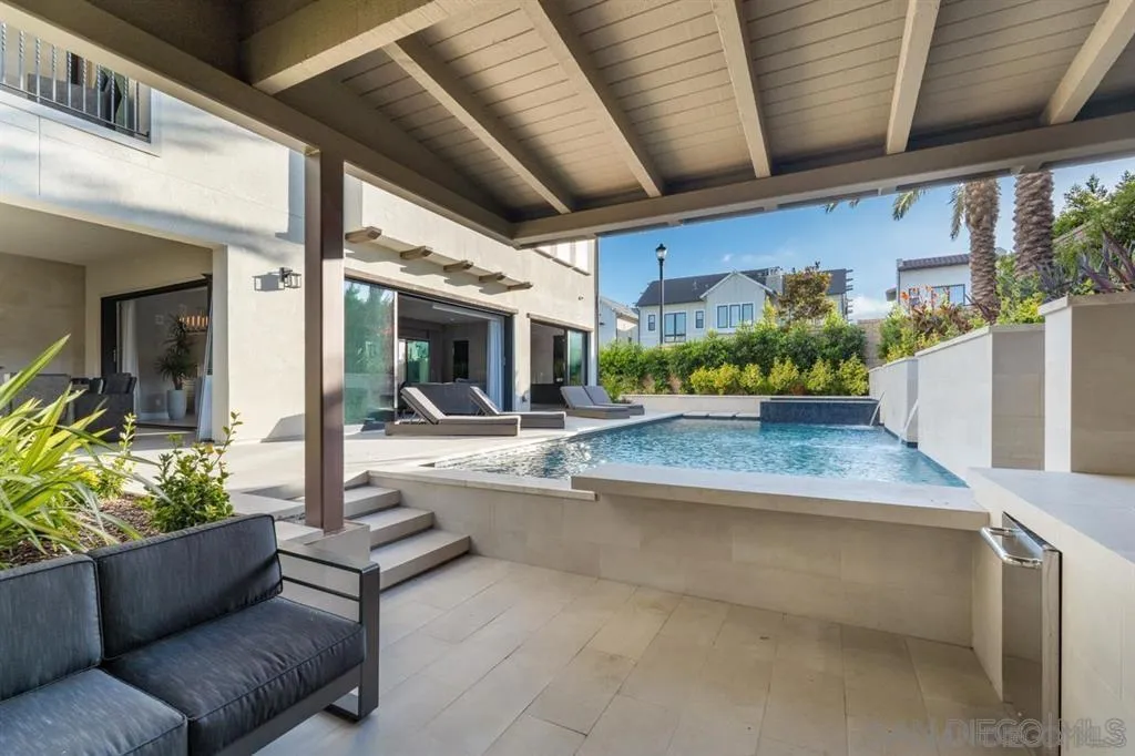 6116 Artisan Way