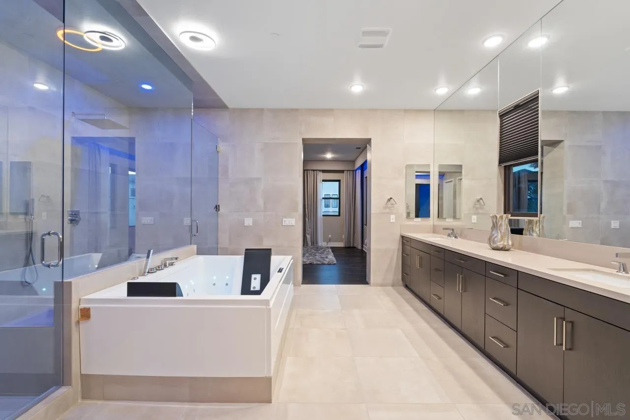 6116 Artisan Way