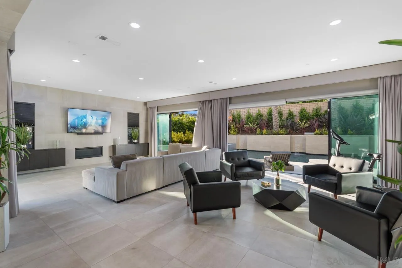 6116 Artisan Way