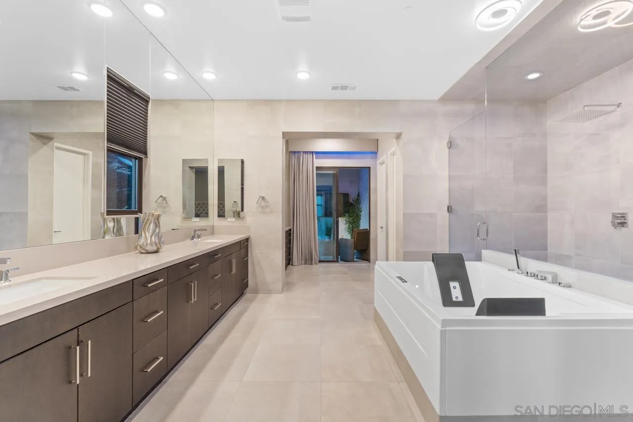 6116 Artisan Way