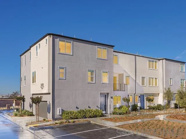 5494 Seacliff Place # 58