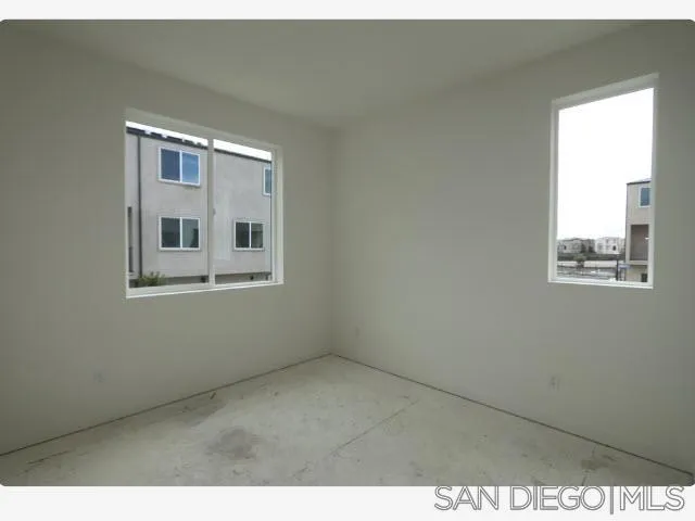 5355 Seacliff Place # 61