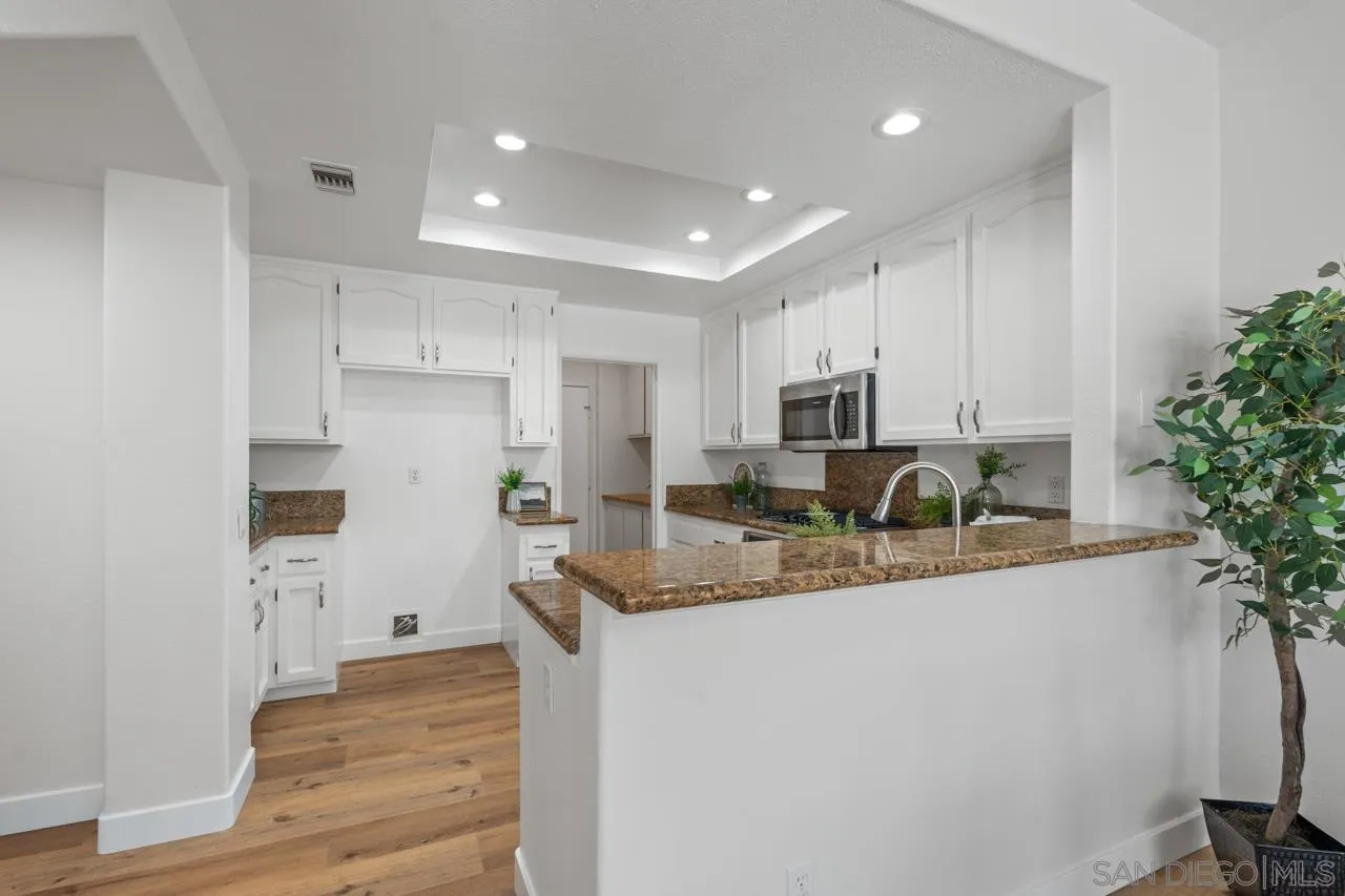12636 Springbrook Unit E