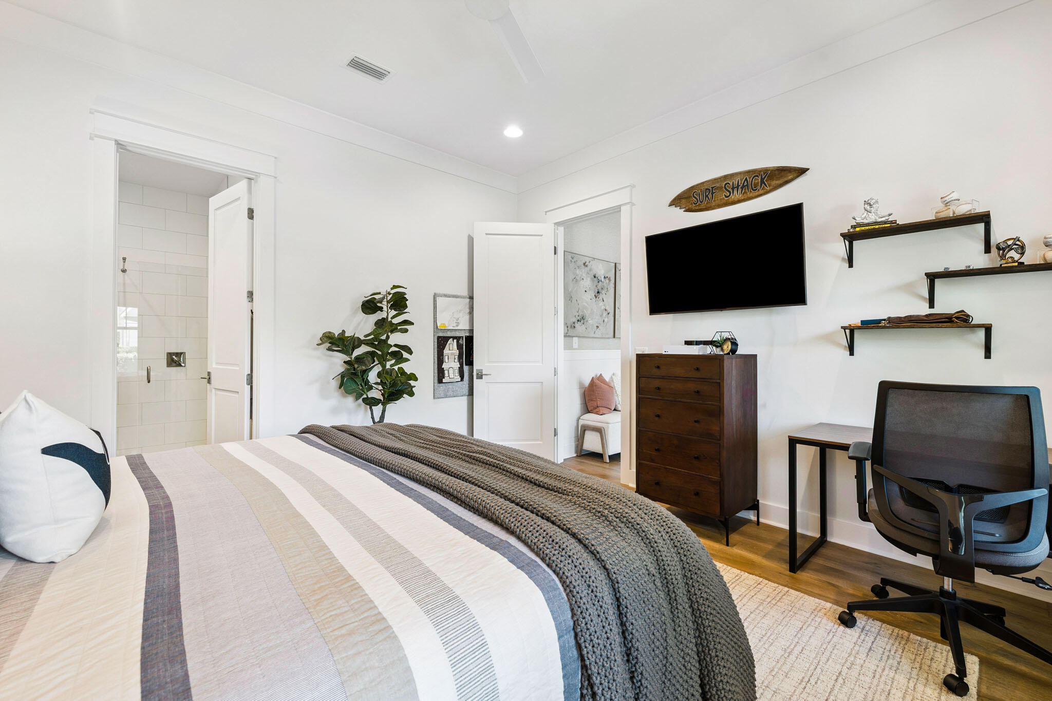 287 Log Landing Street