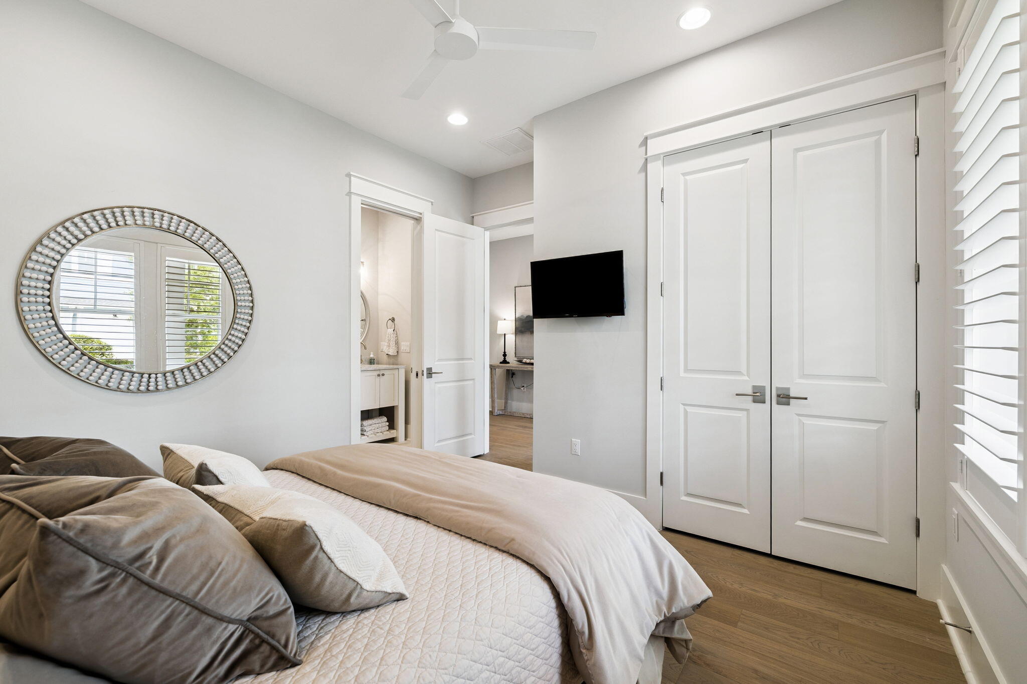 280 Log Landing Street