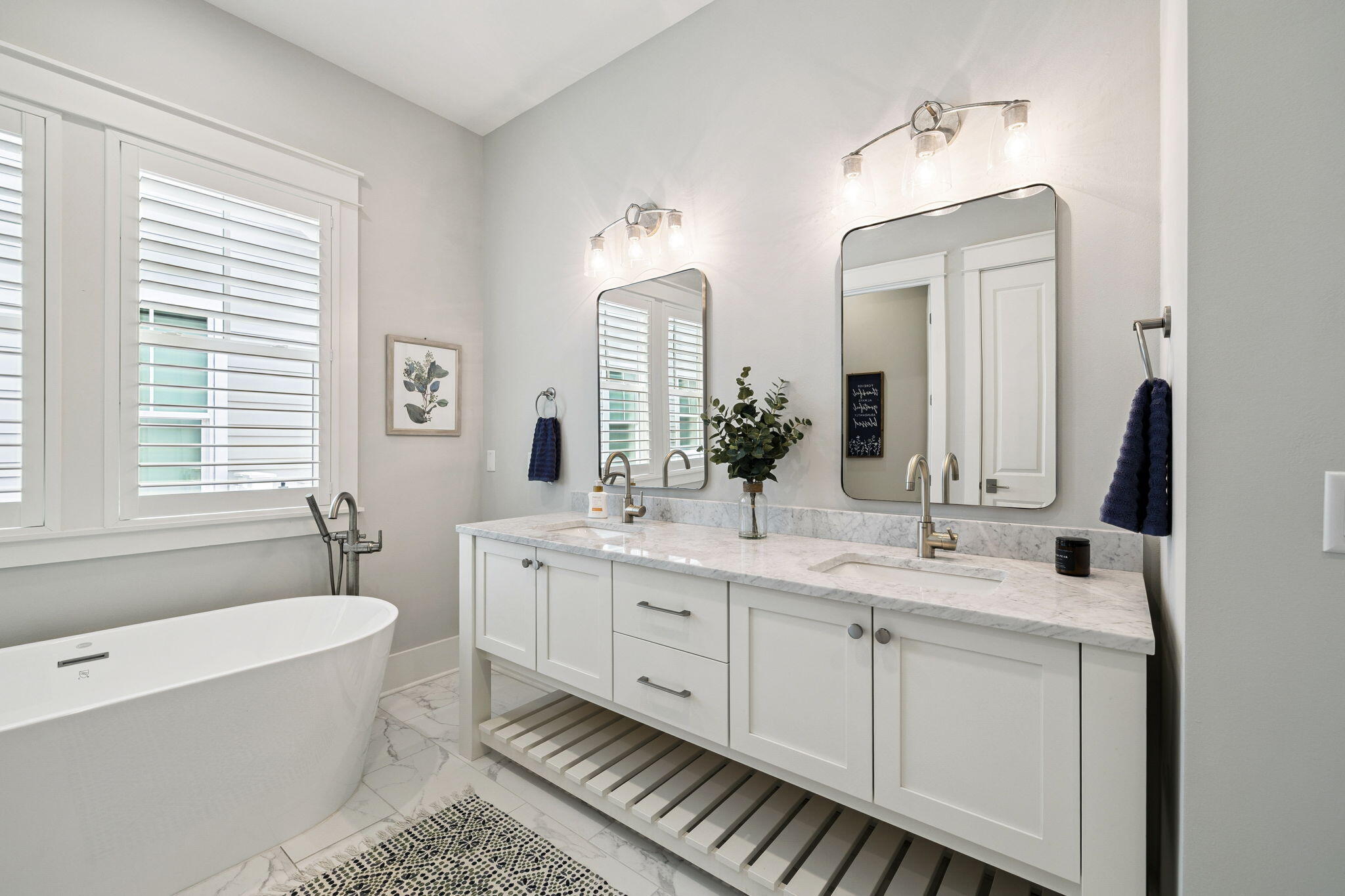 280 Log Landing Street