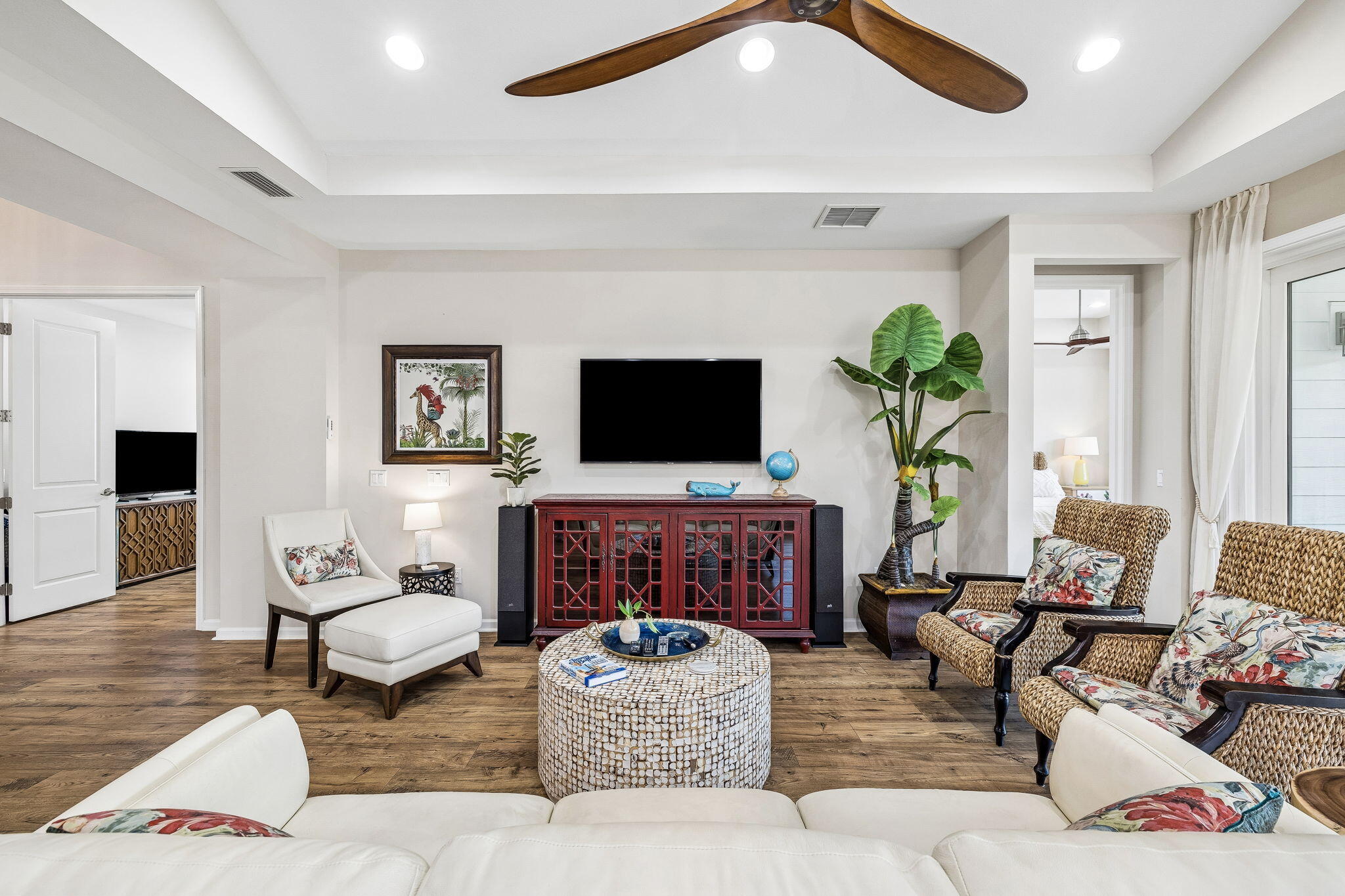 8439 Coral Reef Way
