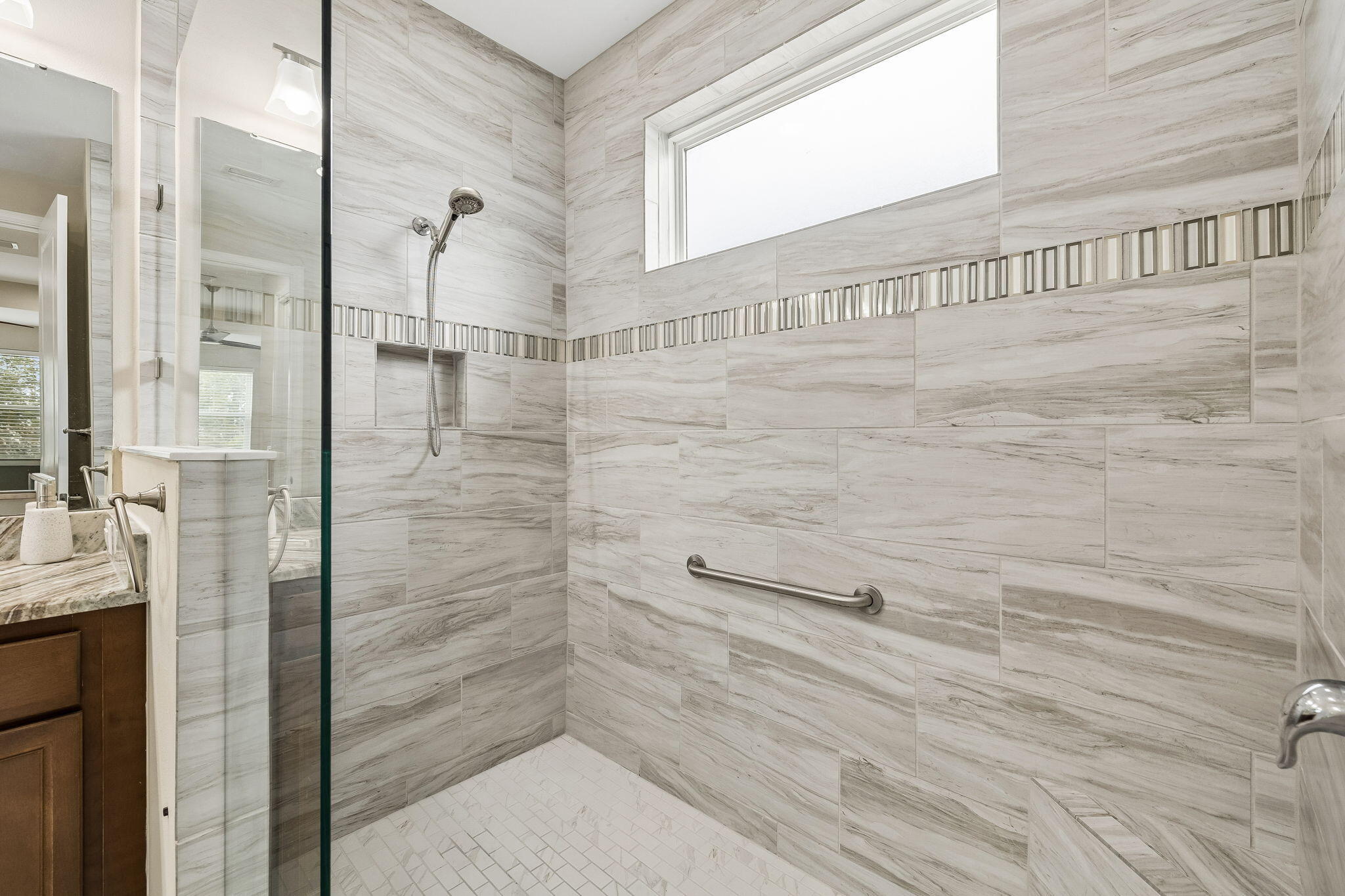 8439 Coral Reef Way
