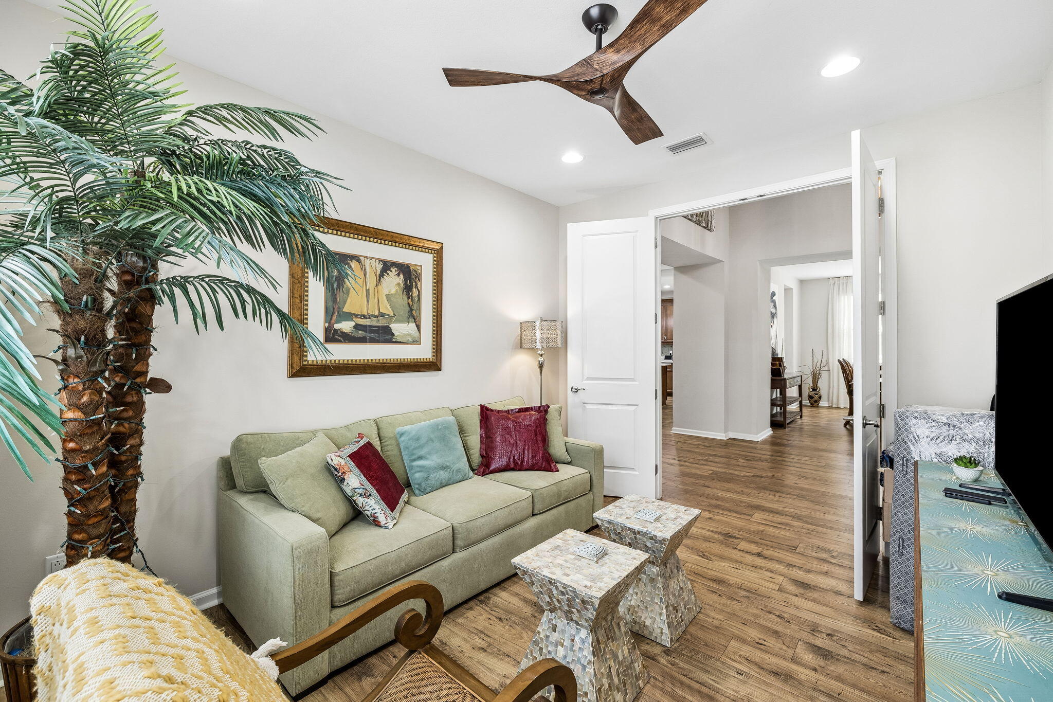 8439 Coral Reef Way