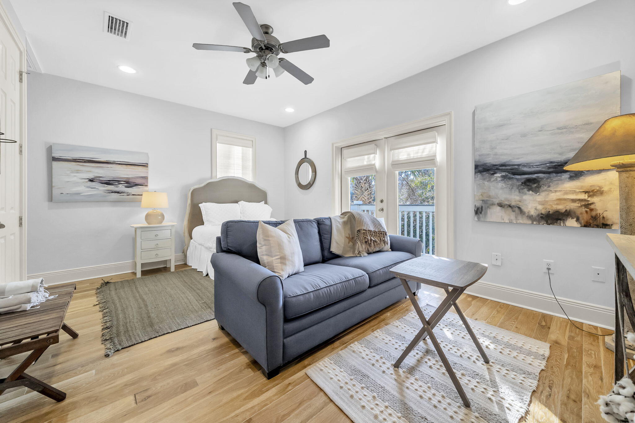 334 Seabreeze Boulevard