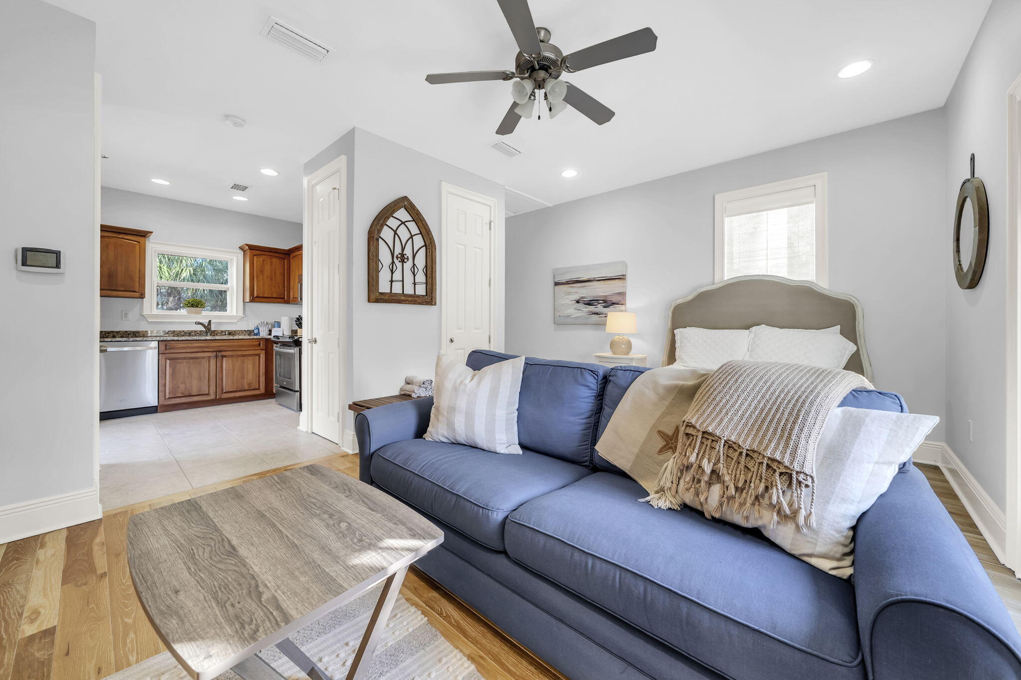 334 Seabreeze Boulevard