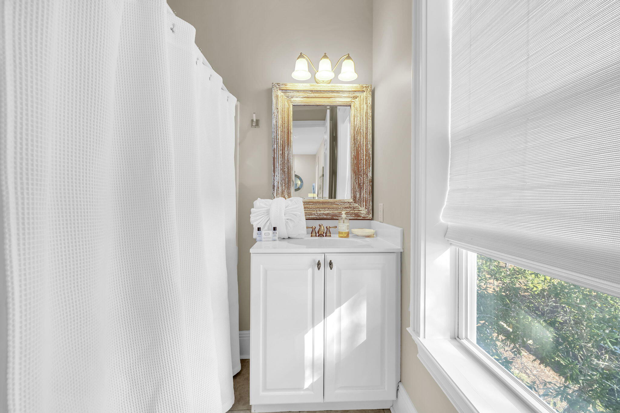 334 Seabreeze Boulevard