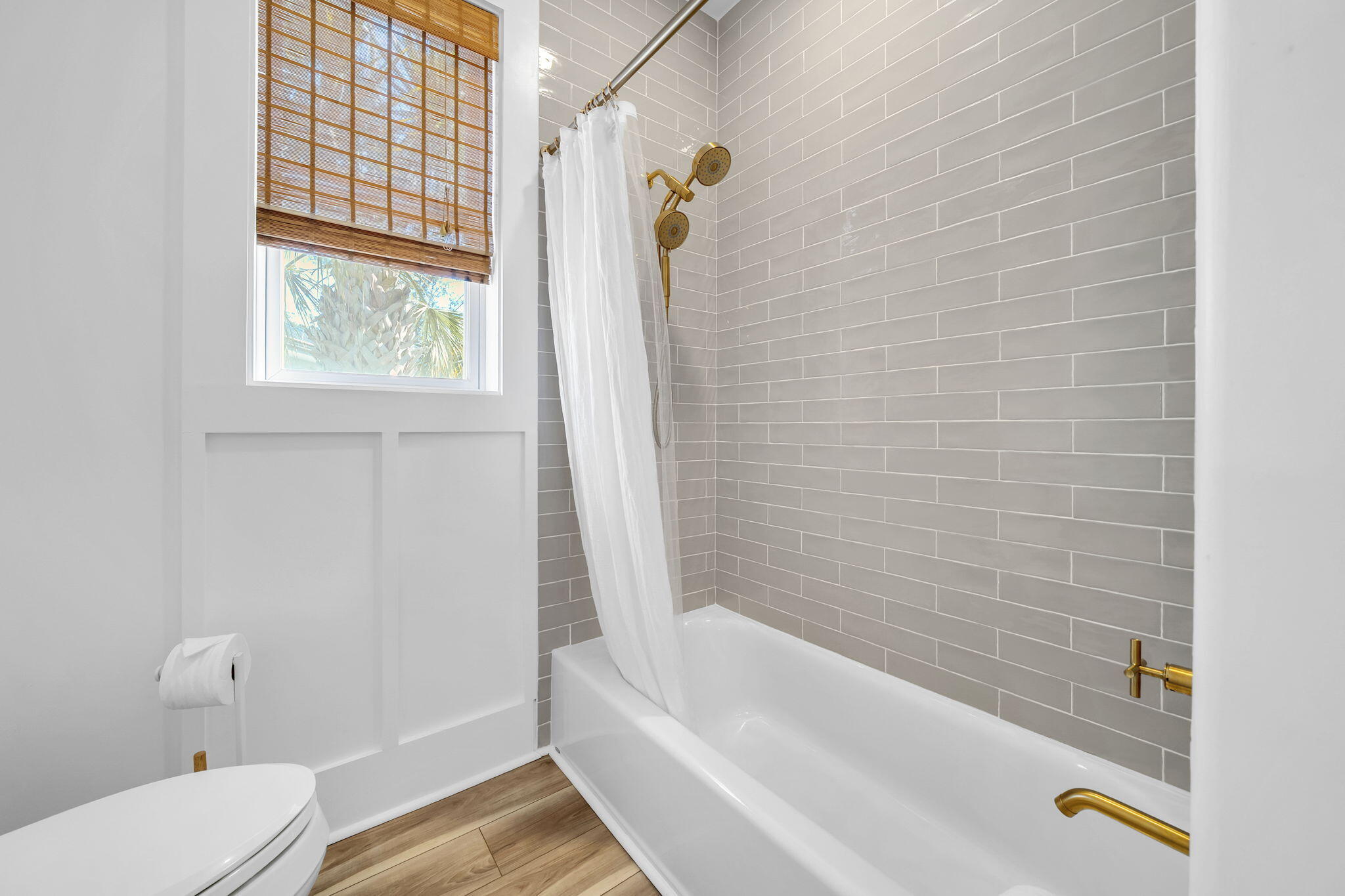 334 Seabreeze Boulevard