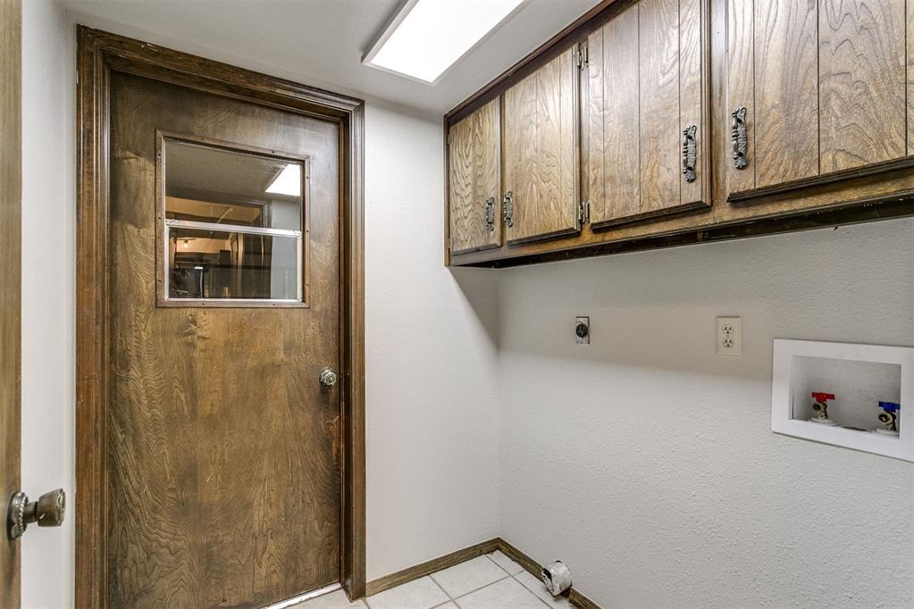 16879 Depot Circle