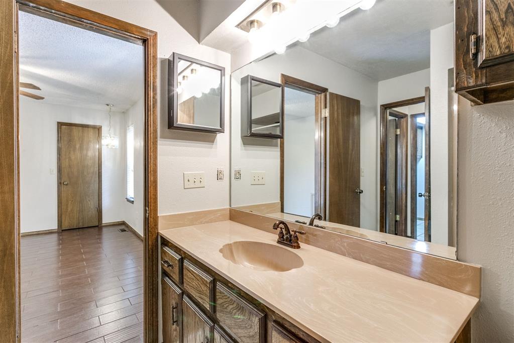 16879 Depot Circle