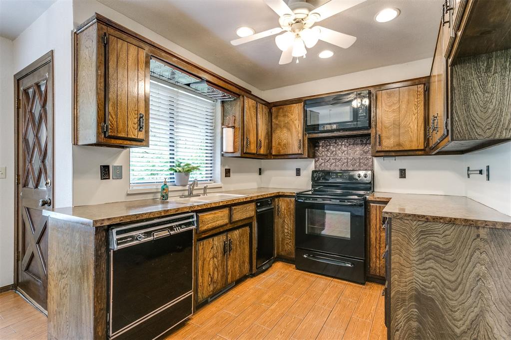16879 Depot Circle