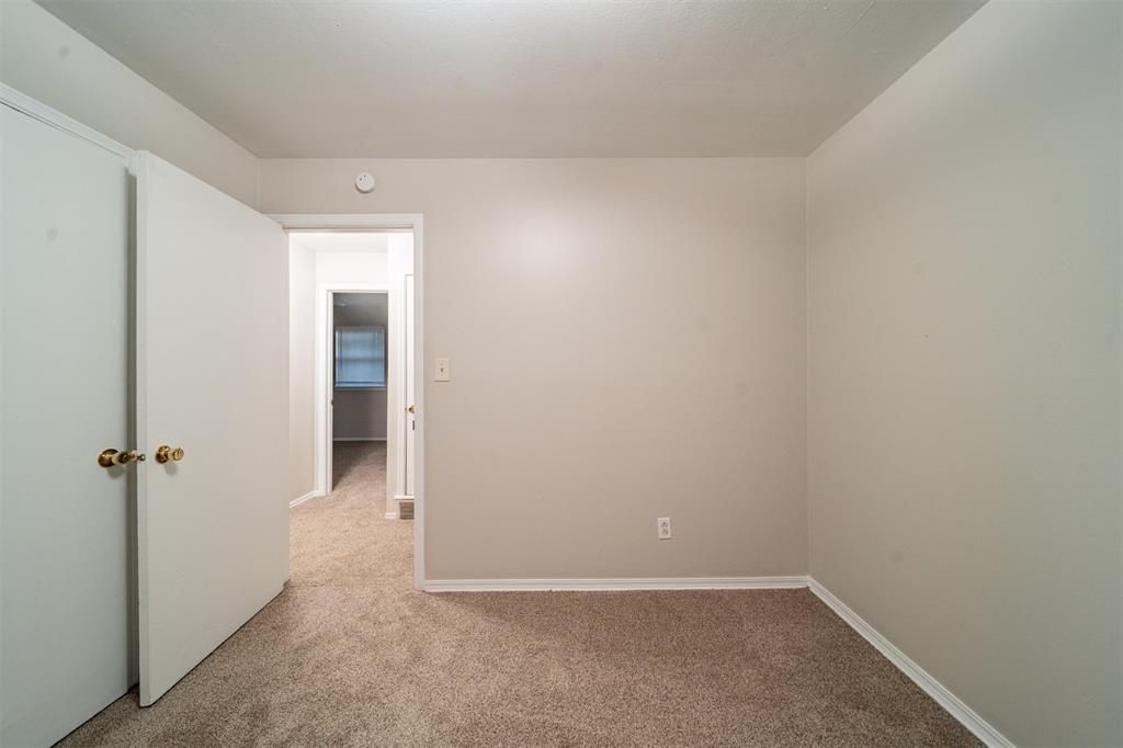 5320 S Monte Drive