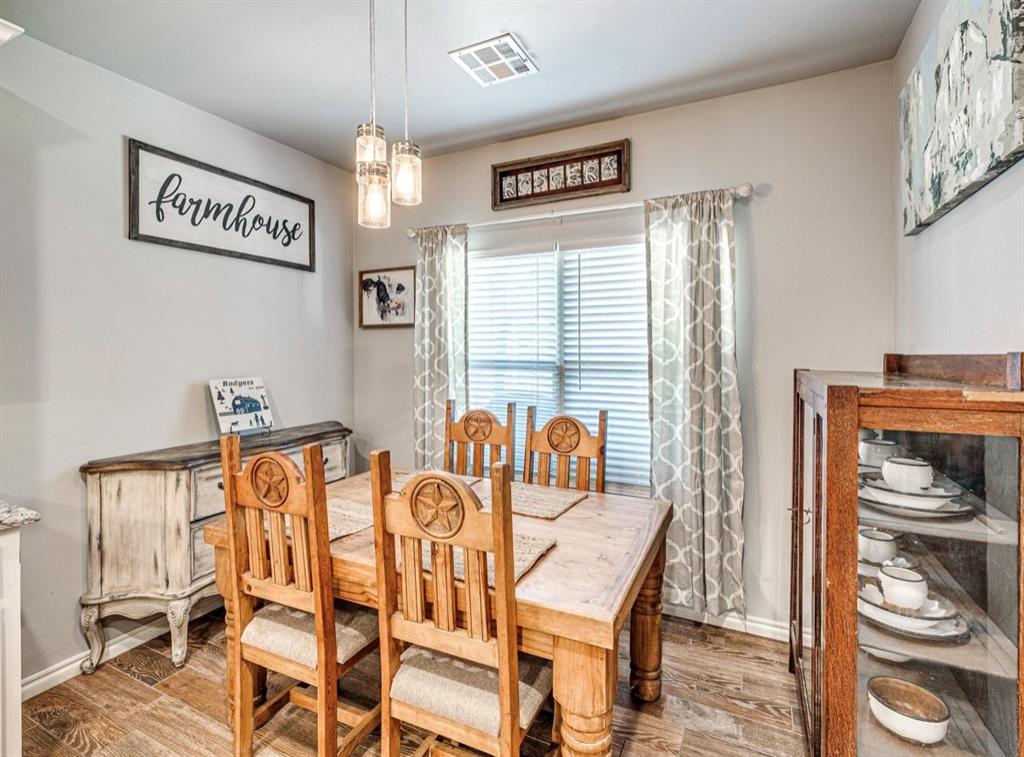 43686 Hunters Hill Drive