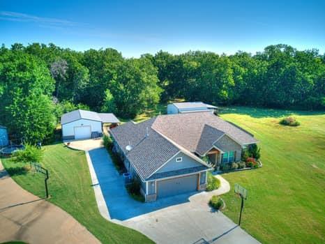 43686 Hunters Hill Drive
