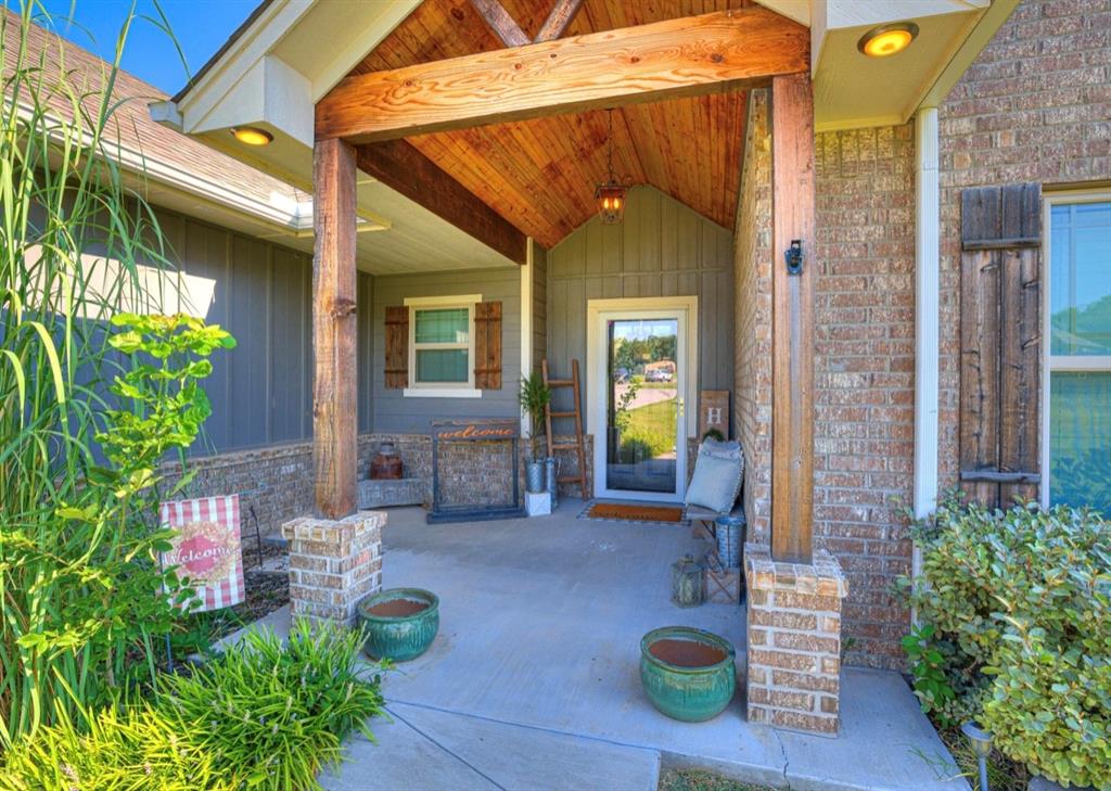 43686 Hunters Hill Drive