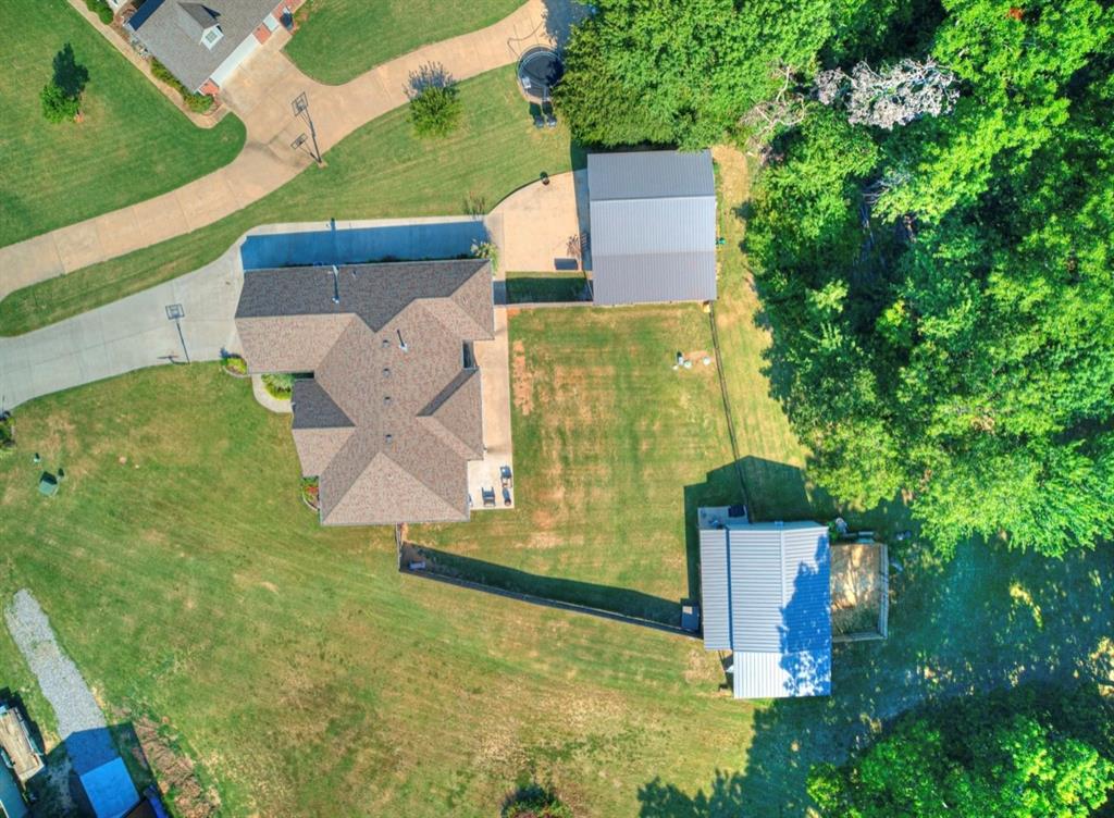 43686 Hunters Hill Drive