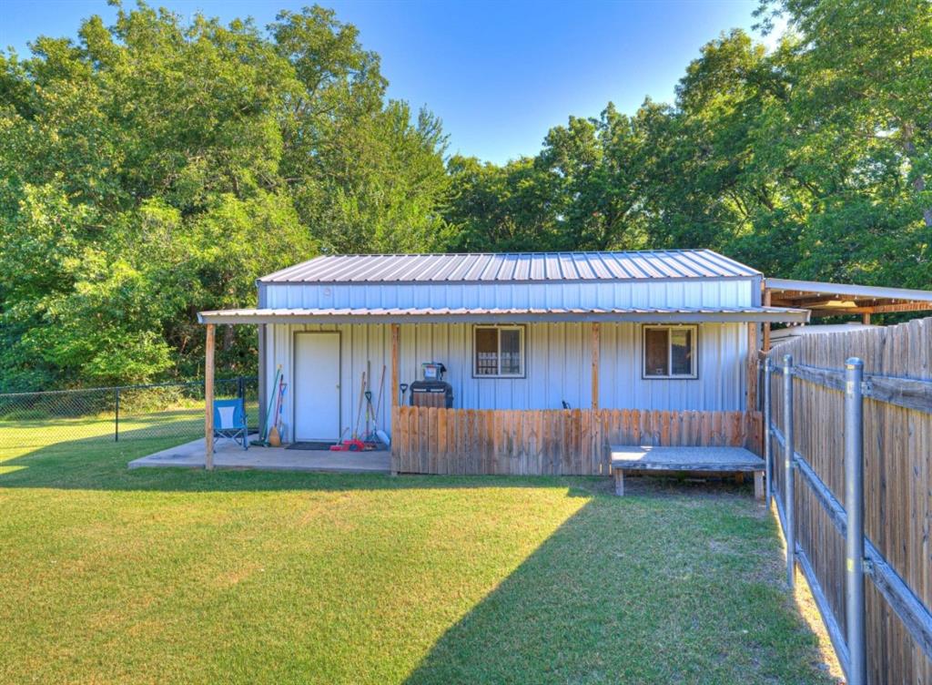 43686 Hunters Hill Drive
