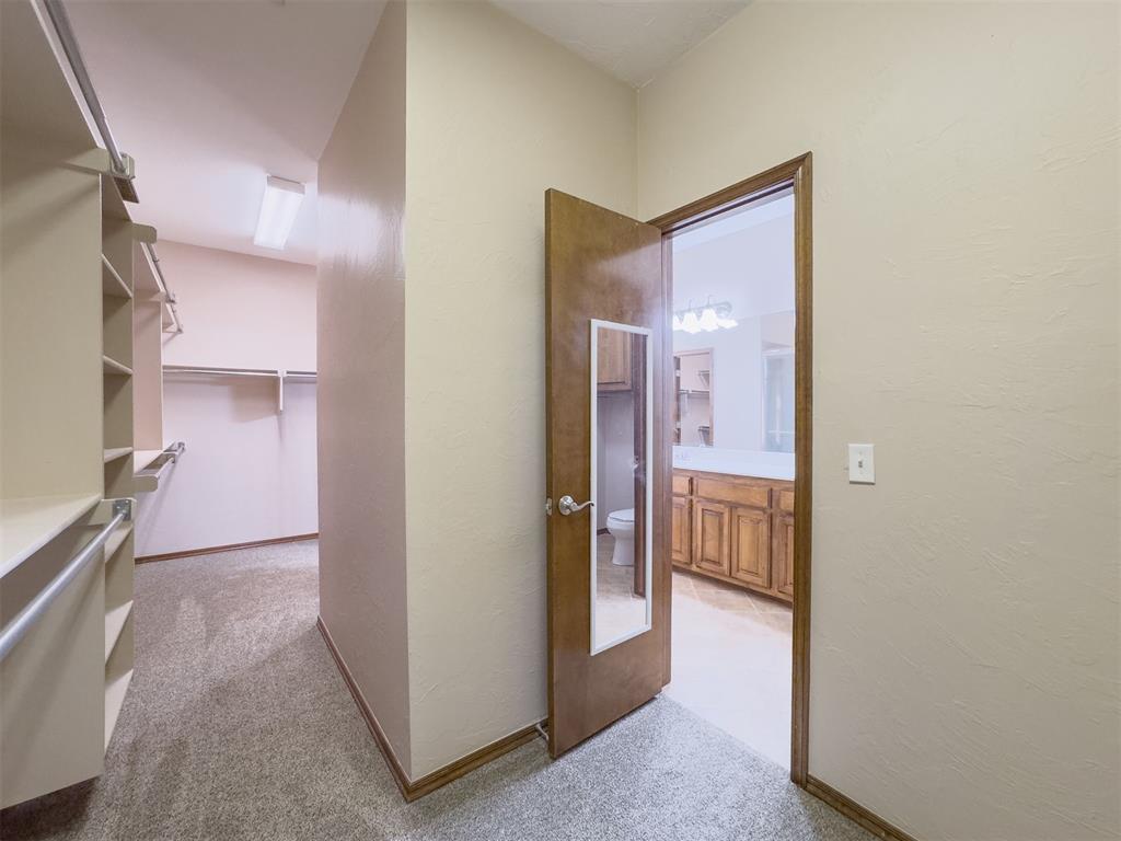 301 N Emerald Way
