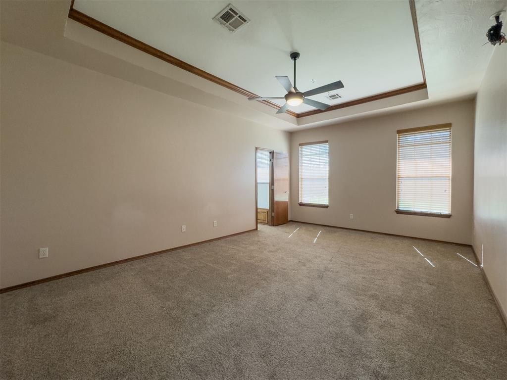 301 N Emerald Way