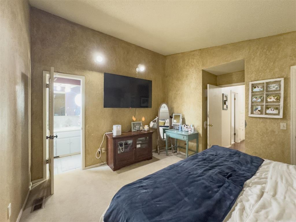 2612 Clover Glen Drive