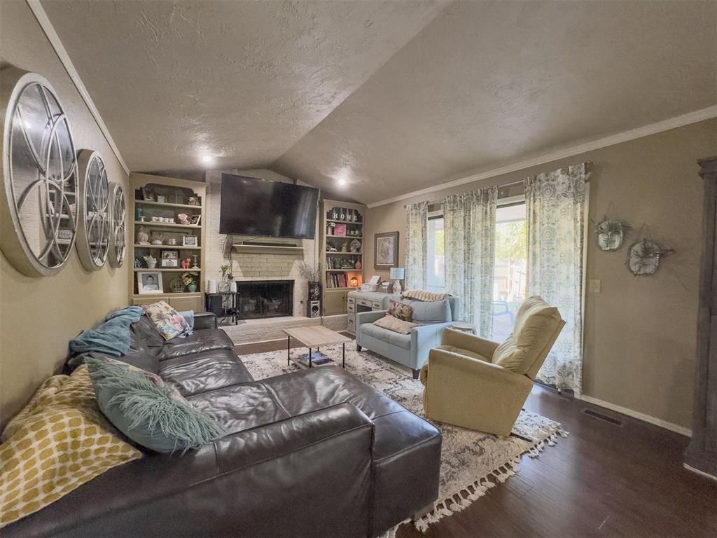 2612 Clover Glen Drive