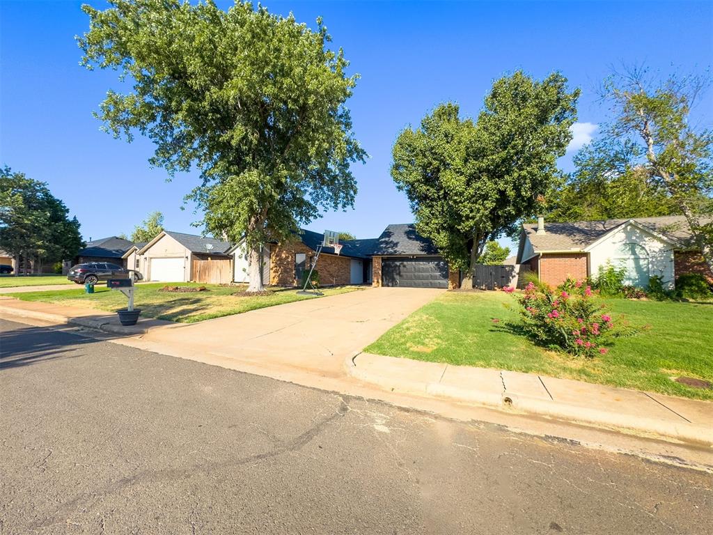 2612 Clover Glen Drive