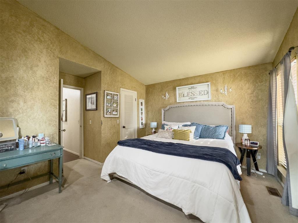 2612 Clover Glen Drive